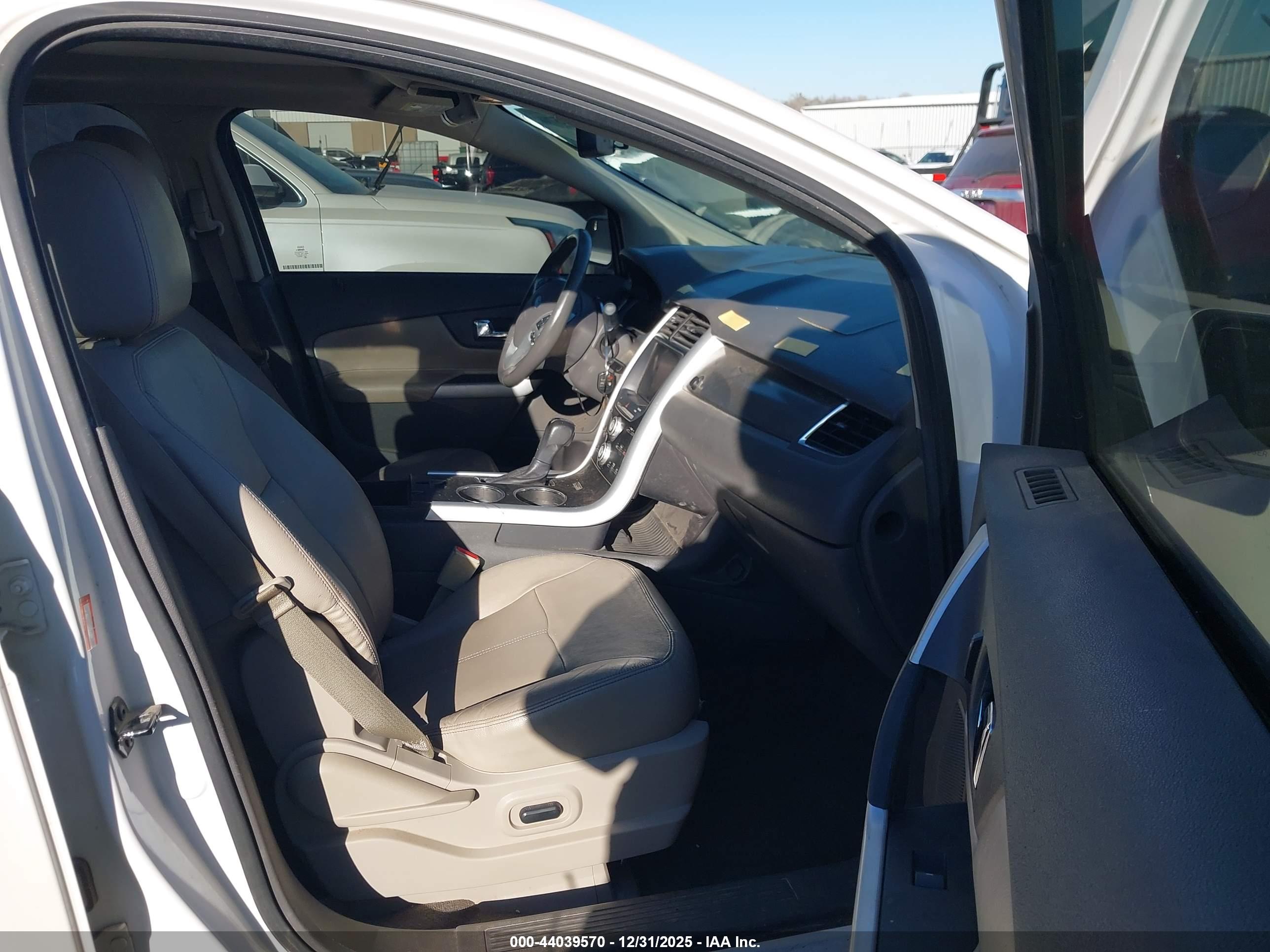 FORD EDGE image 5