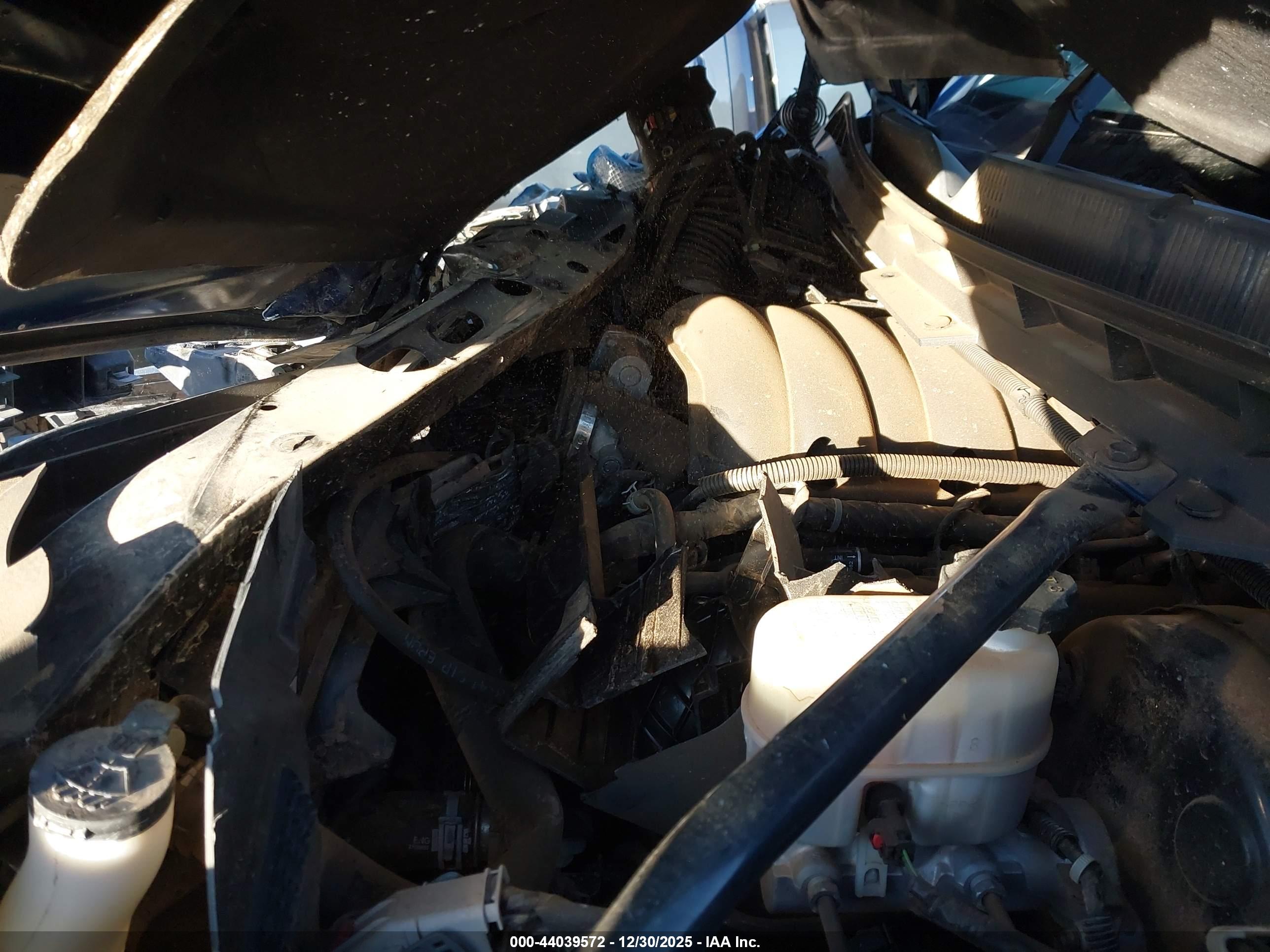CHEVROLET SILVERADO image 10