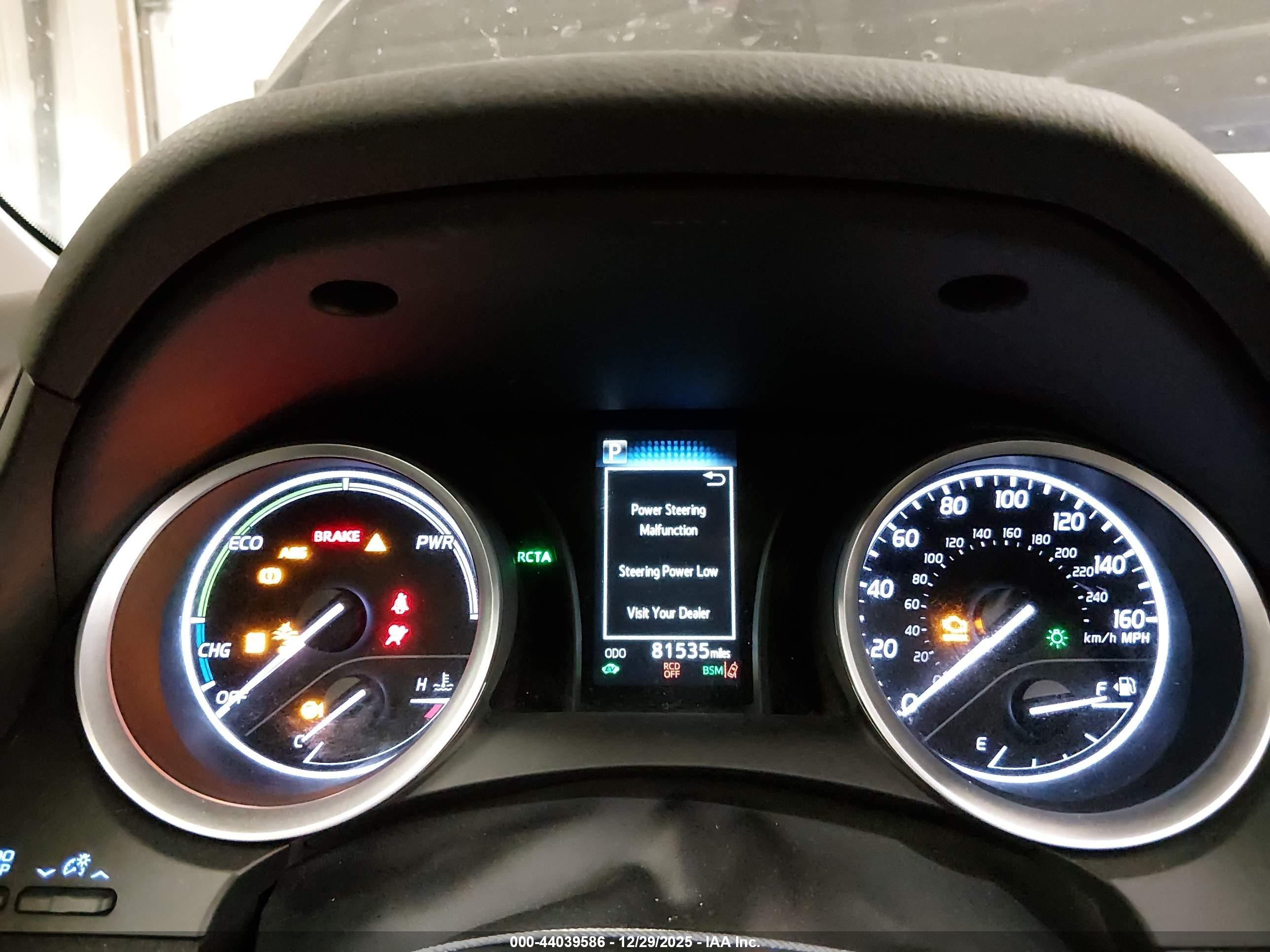 TOYOTA CAMRY image 7