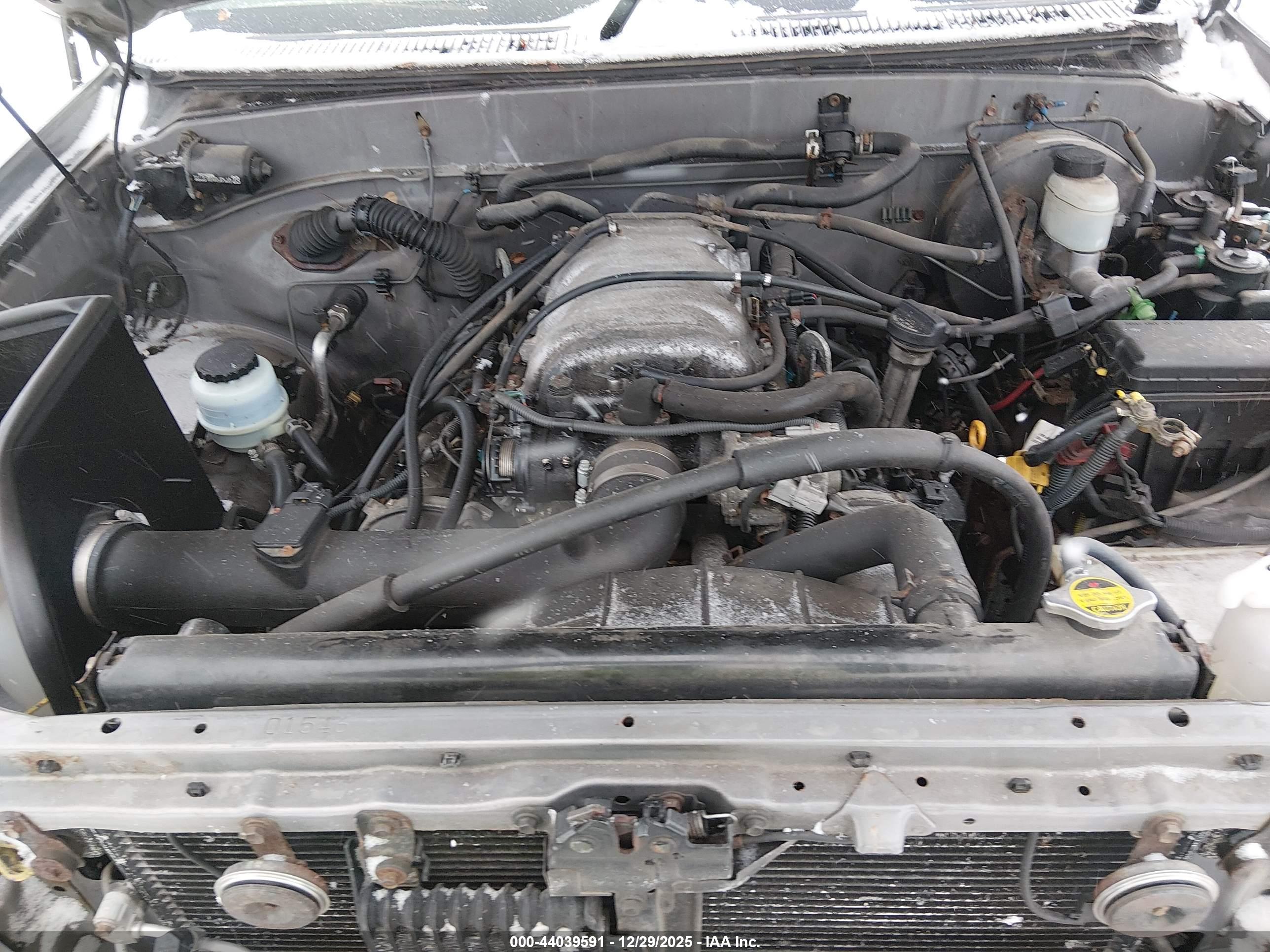 TOYOTA TUNDRA image 10