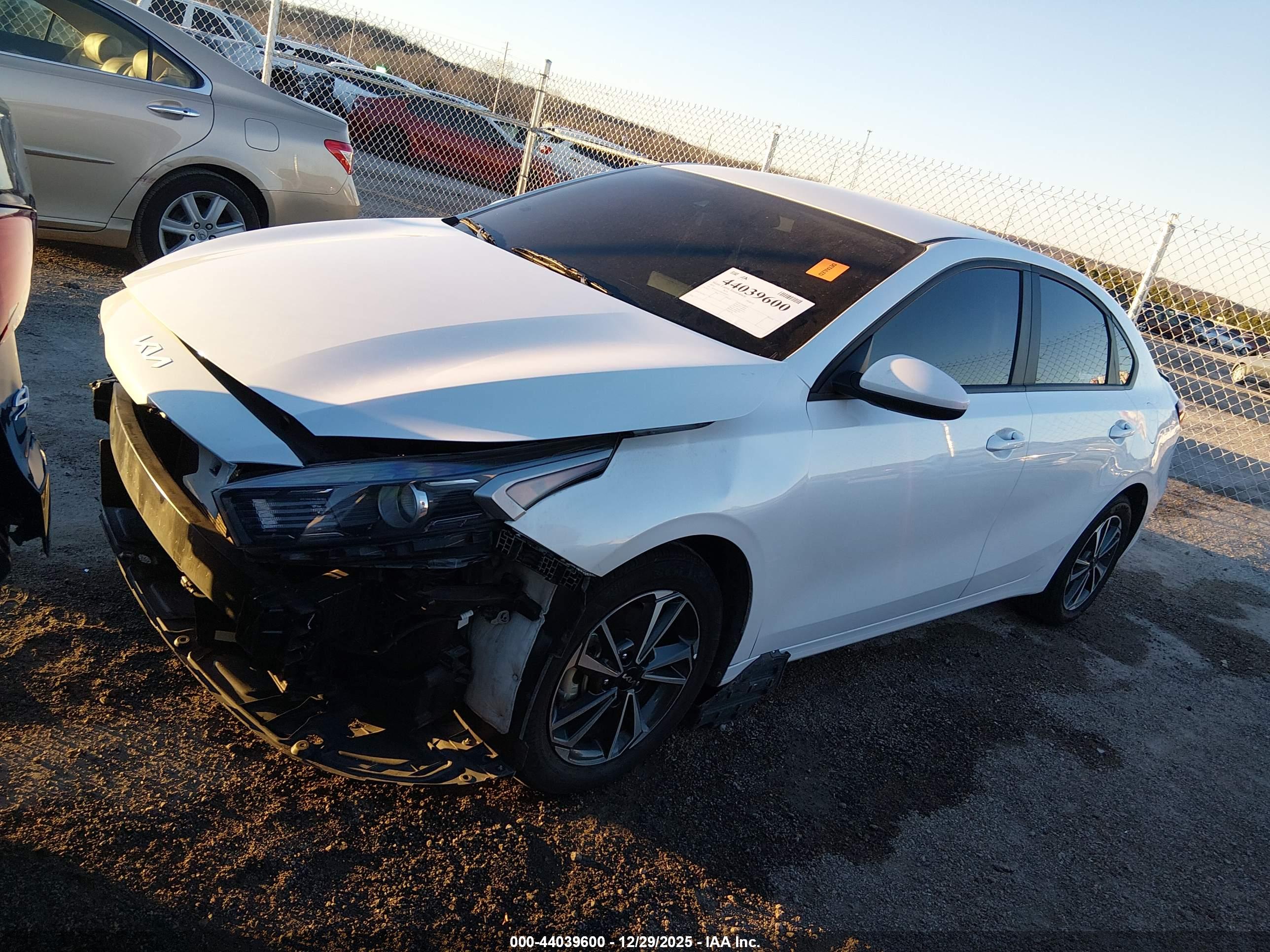 KIA FORTE image 2