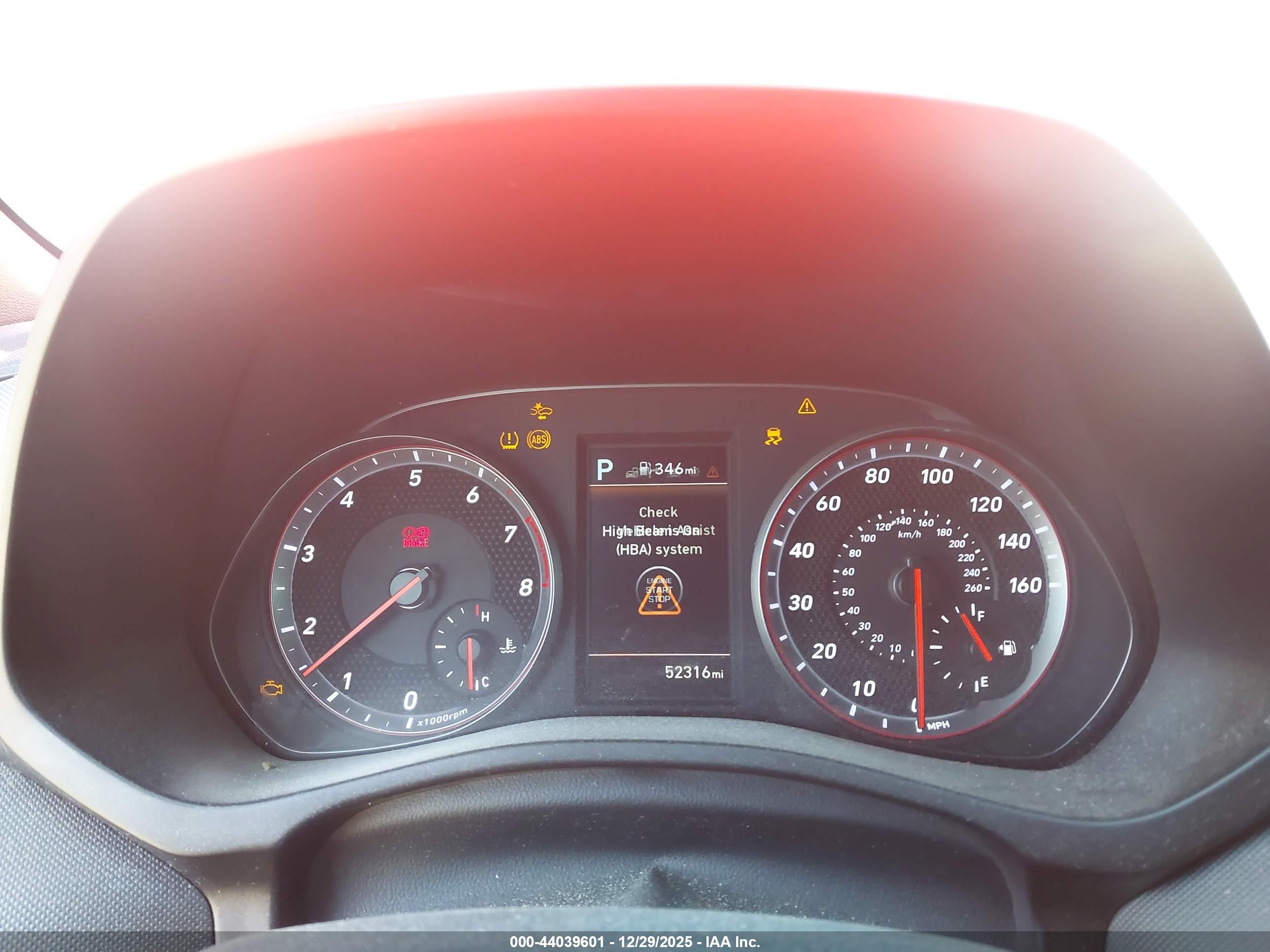 HYUNDAI VELOSTER image 7