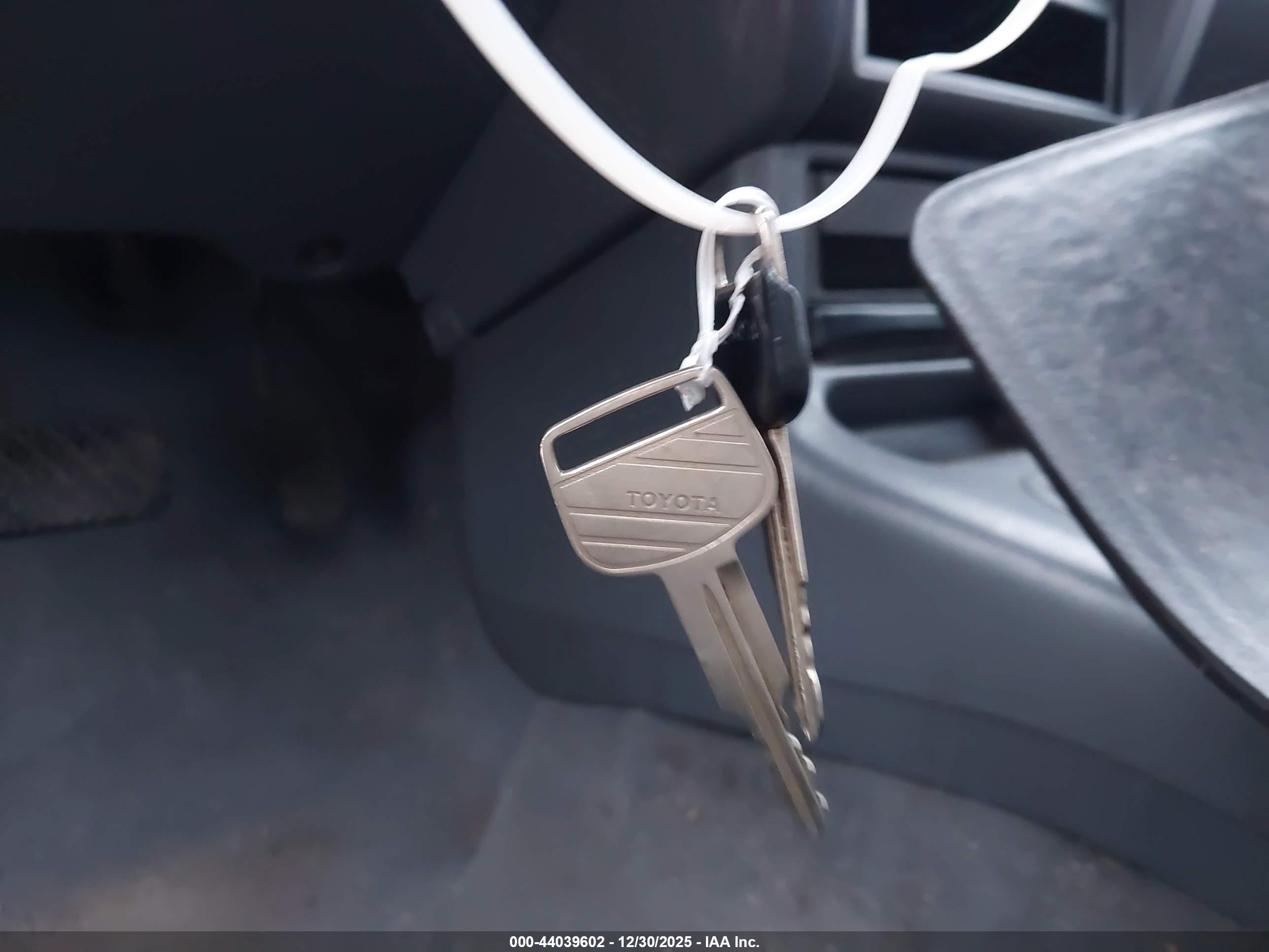 TOYOTA TERCEL image 11