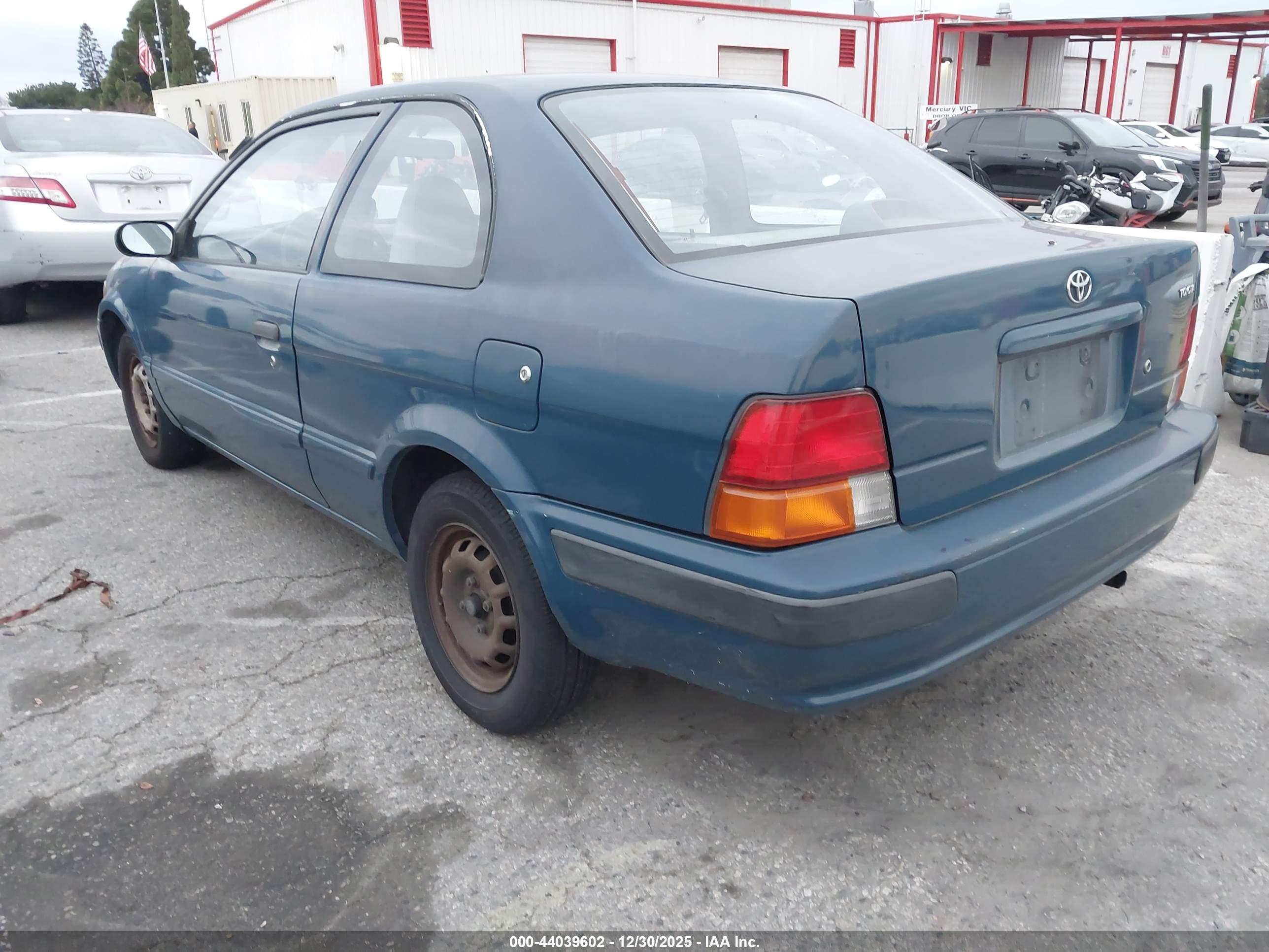 TOYOTA TERCEL image 3