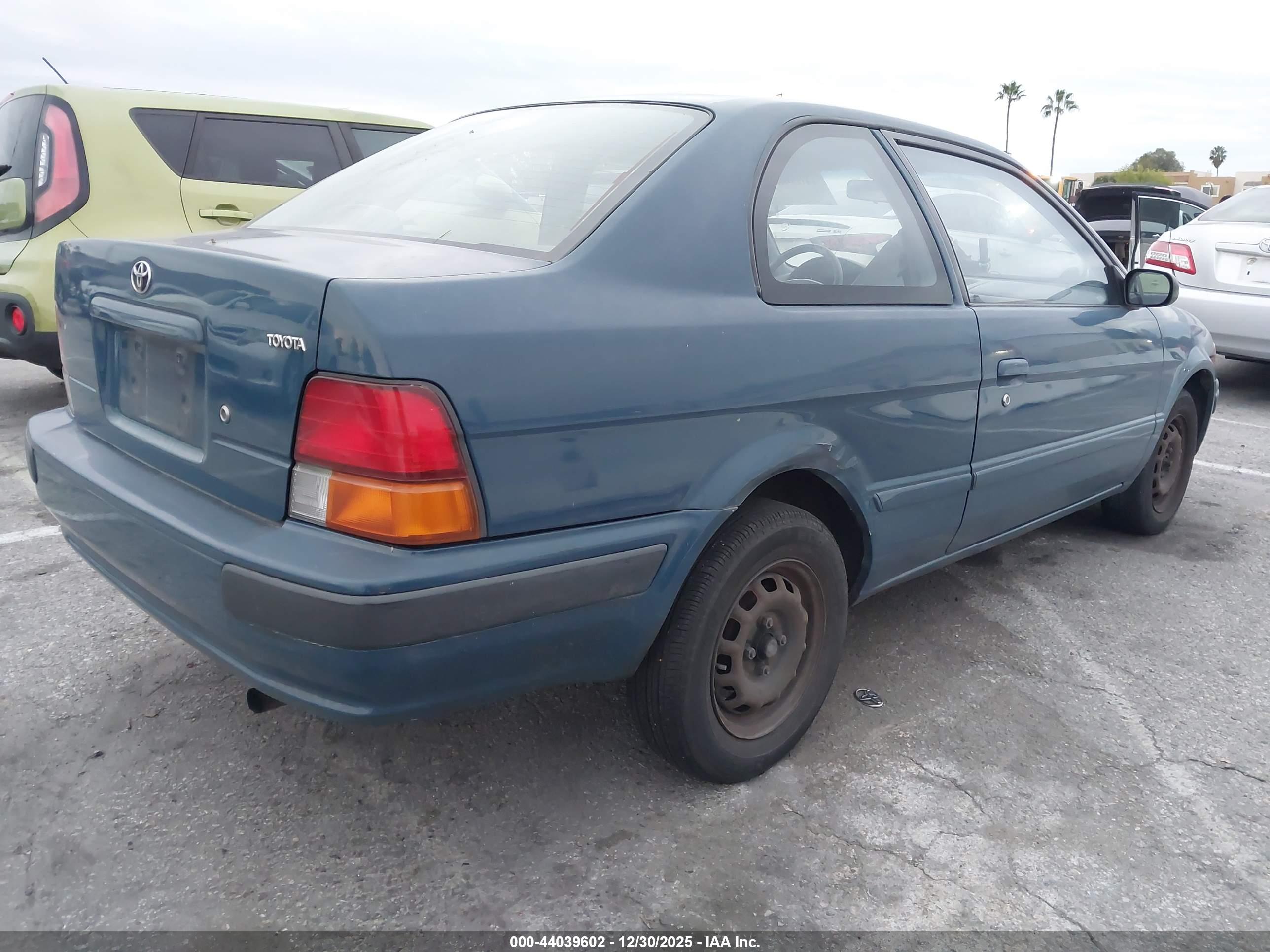 TOYOTA TERCEL image 4