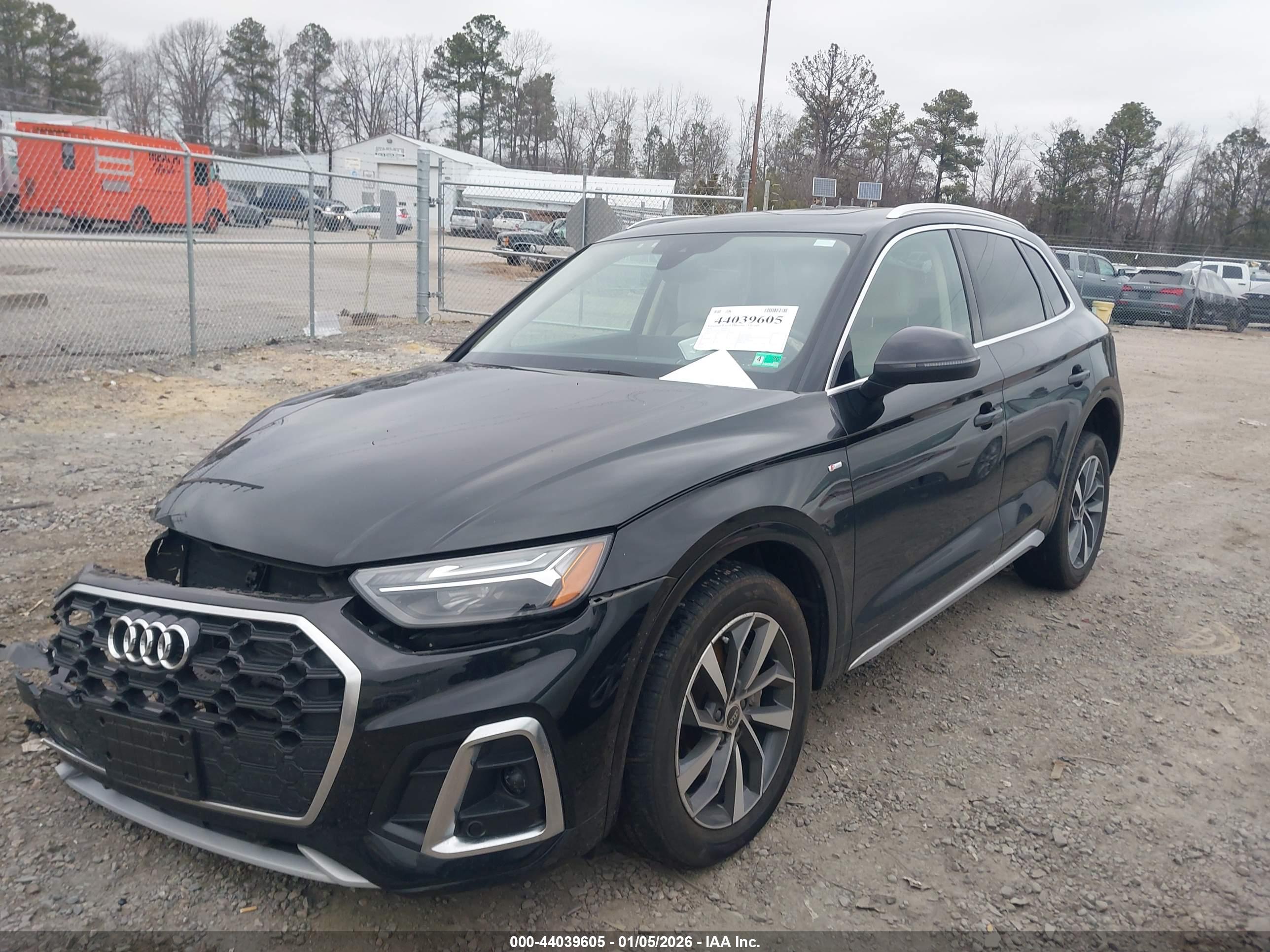 AUDI Q5 image 2