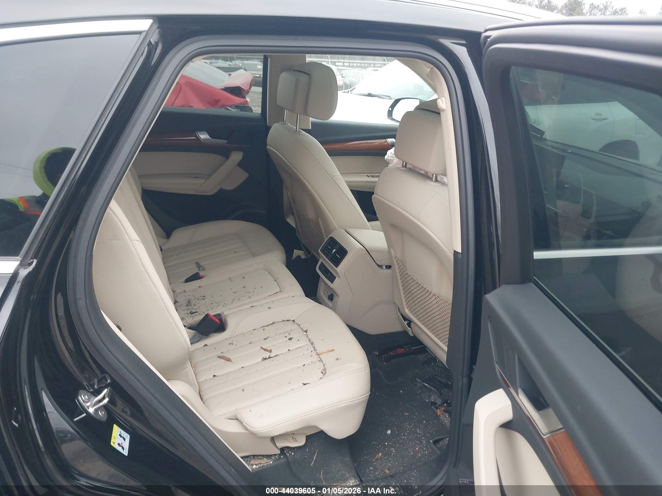 AUDI Q5 image 8