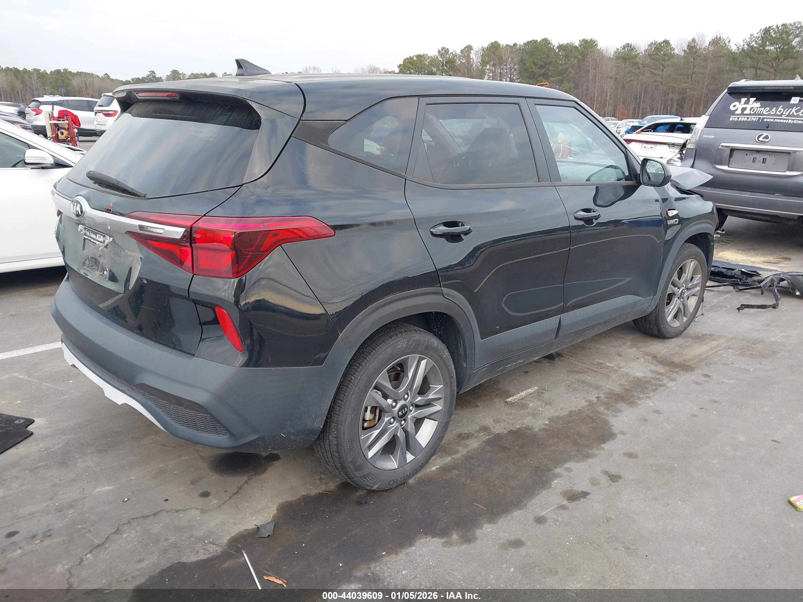 KIA SELTOS image 4