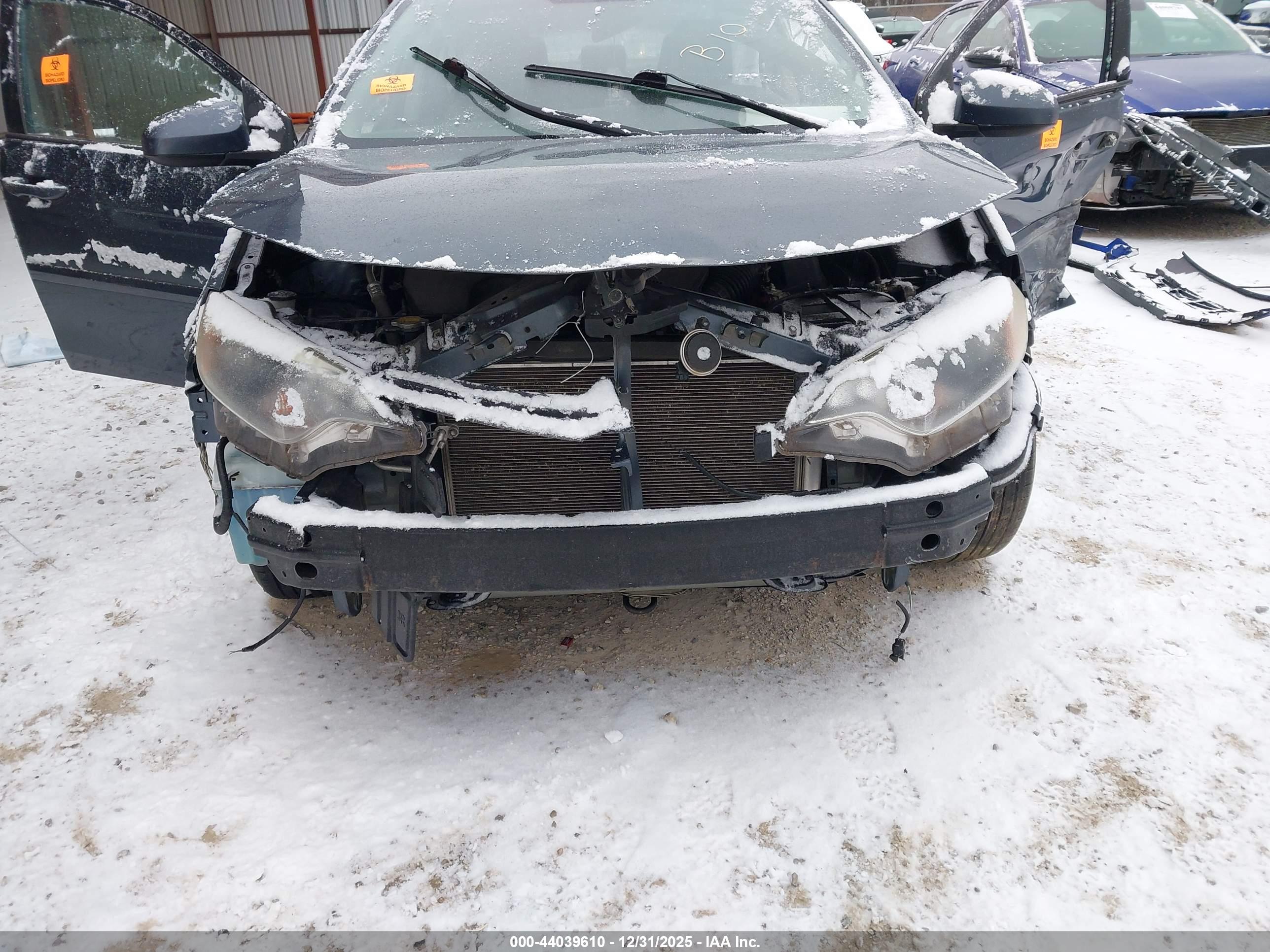 TOYOTA COROLLA image 6