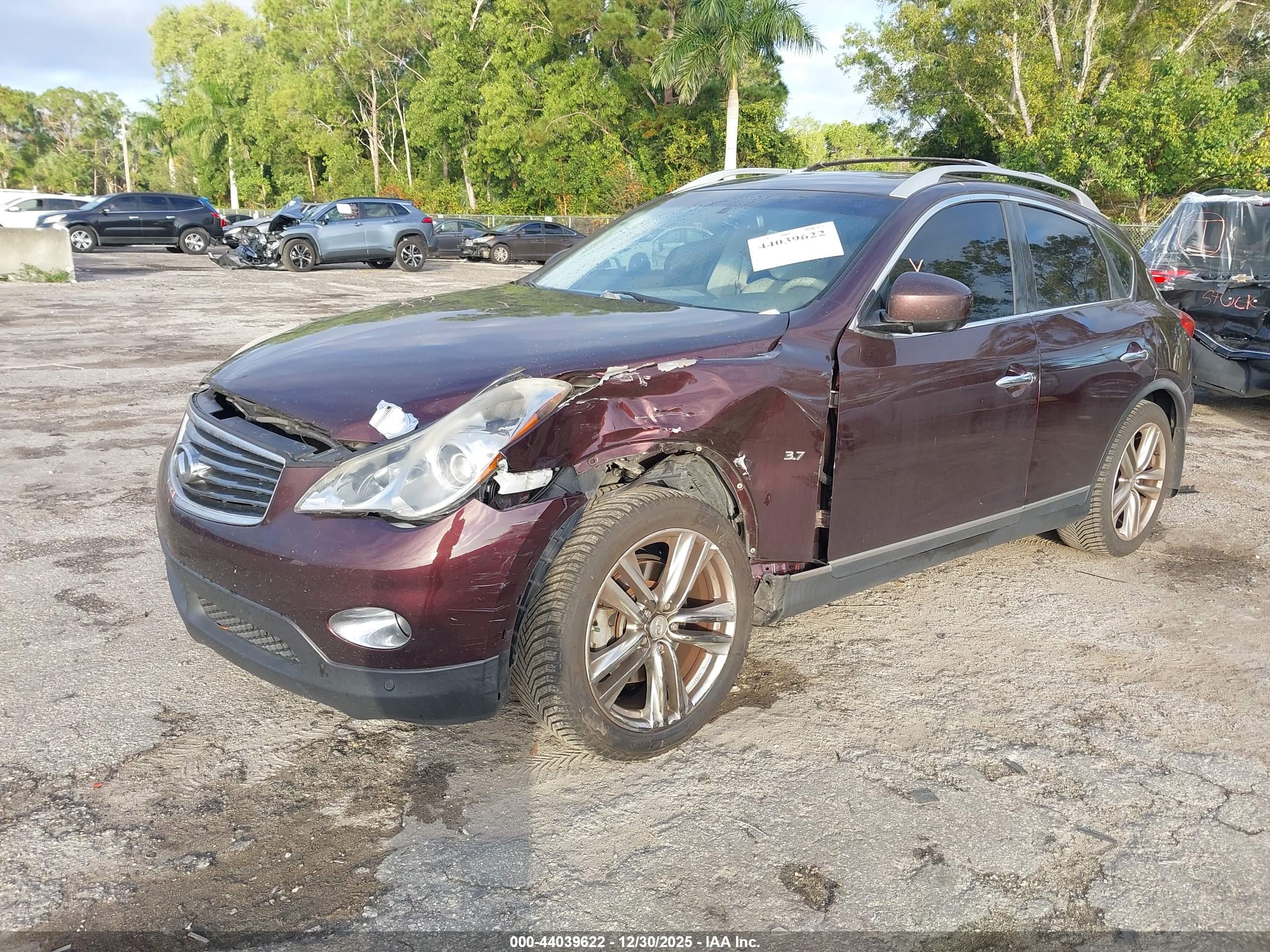 INFINITI QX50 image 2