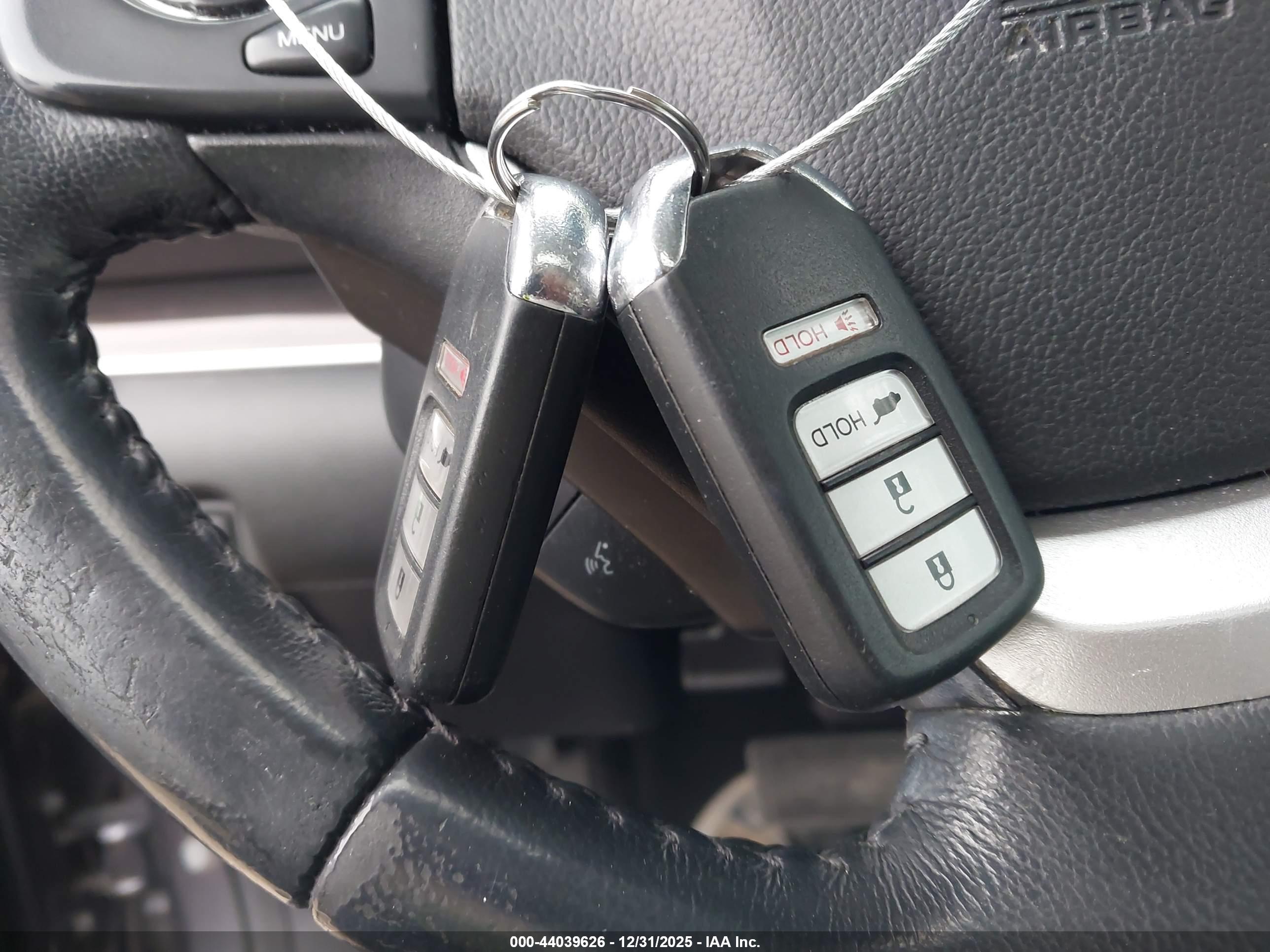 HONDA CR-V image 11