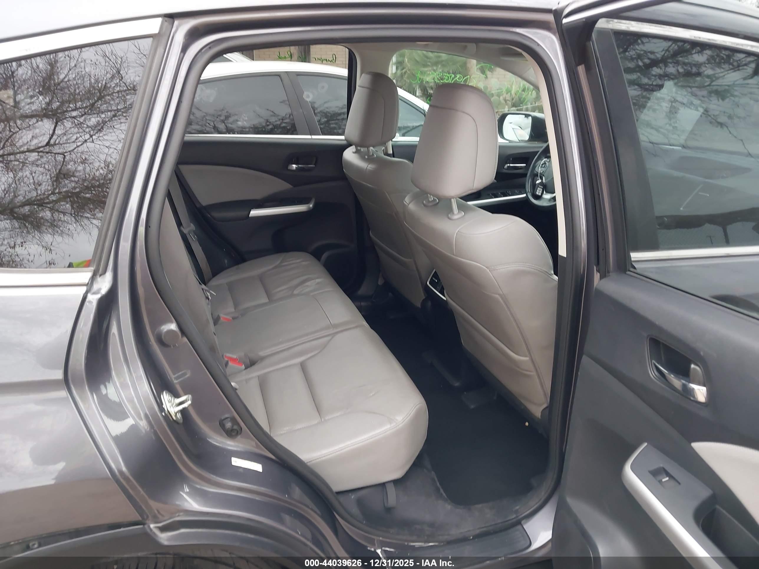 HONDA CR-V image 8