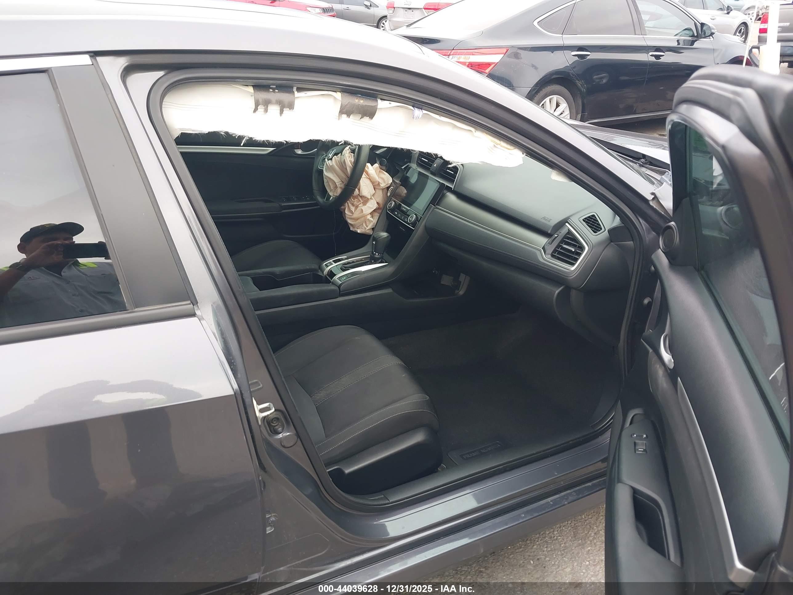 HONDA CIVIC image 5