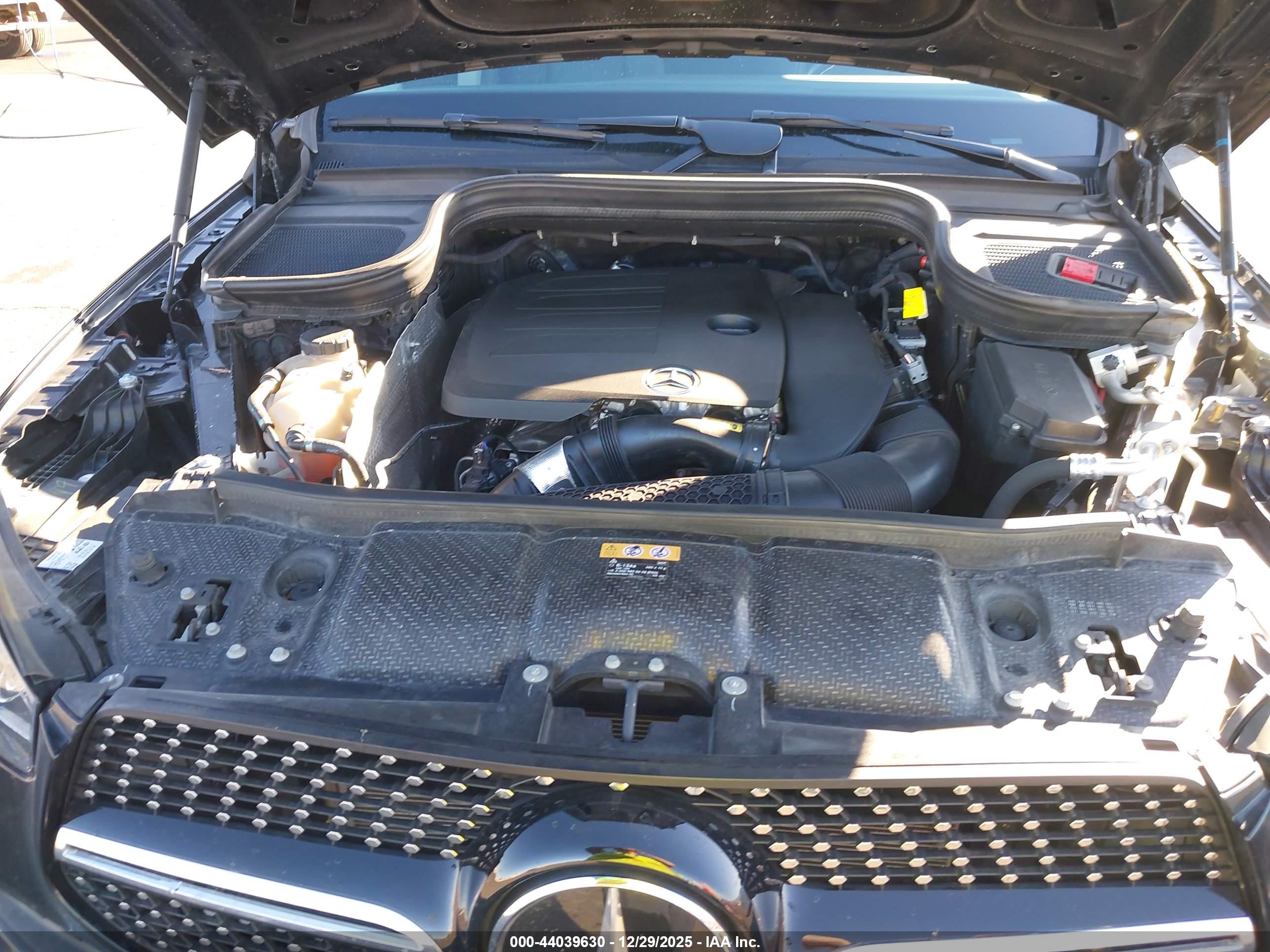 MERCEDES-BENZ GLE image 10