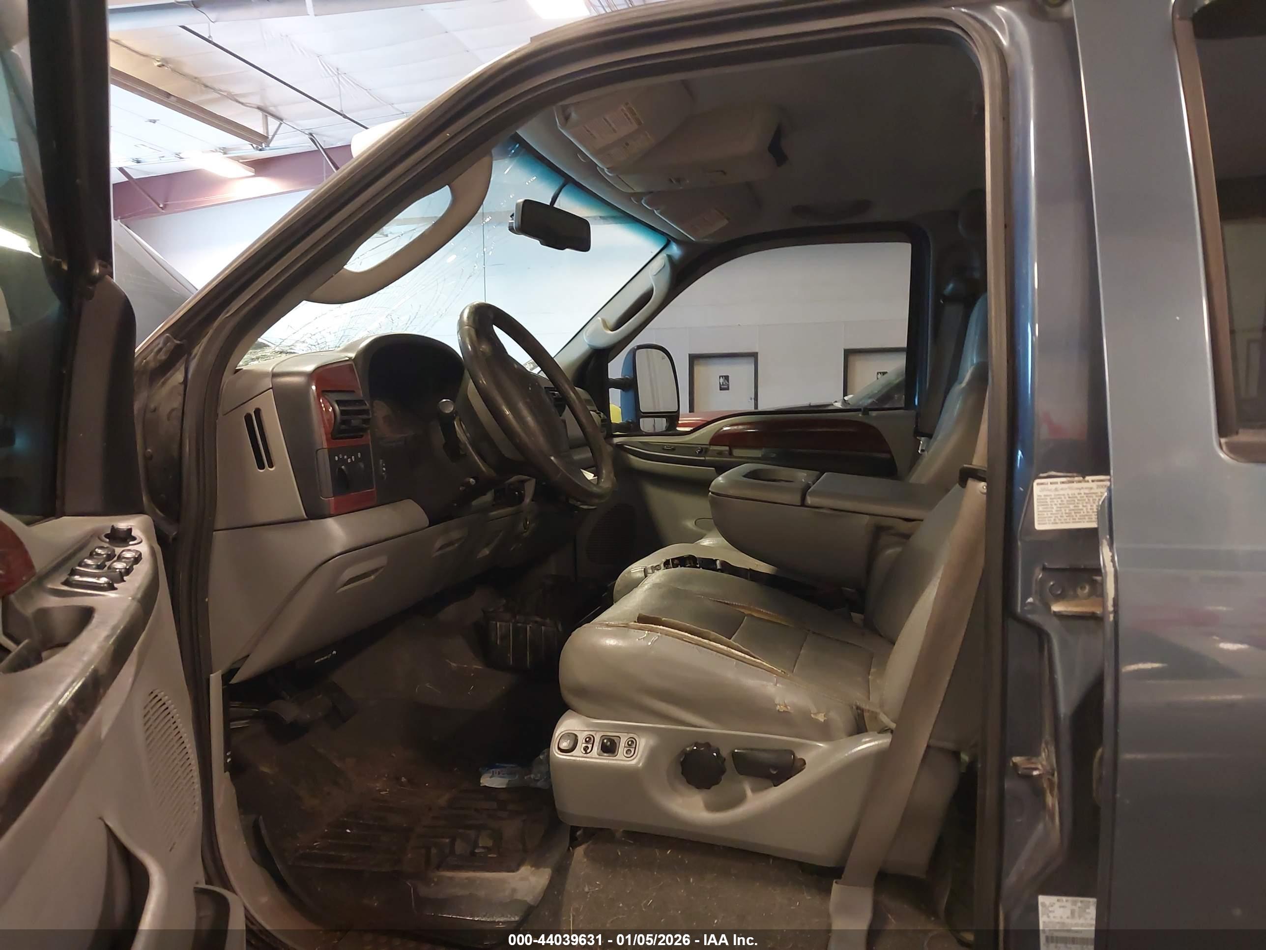 FORD F-350 image 7