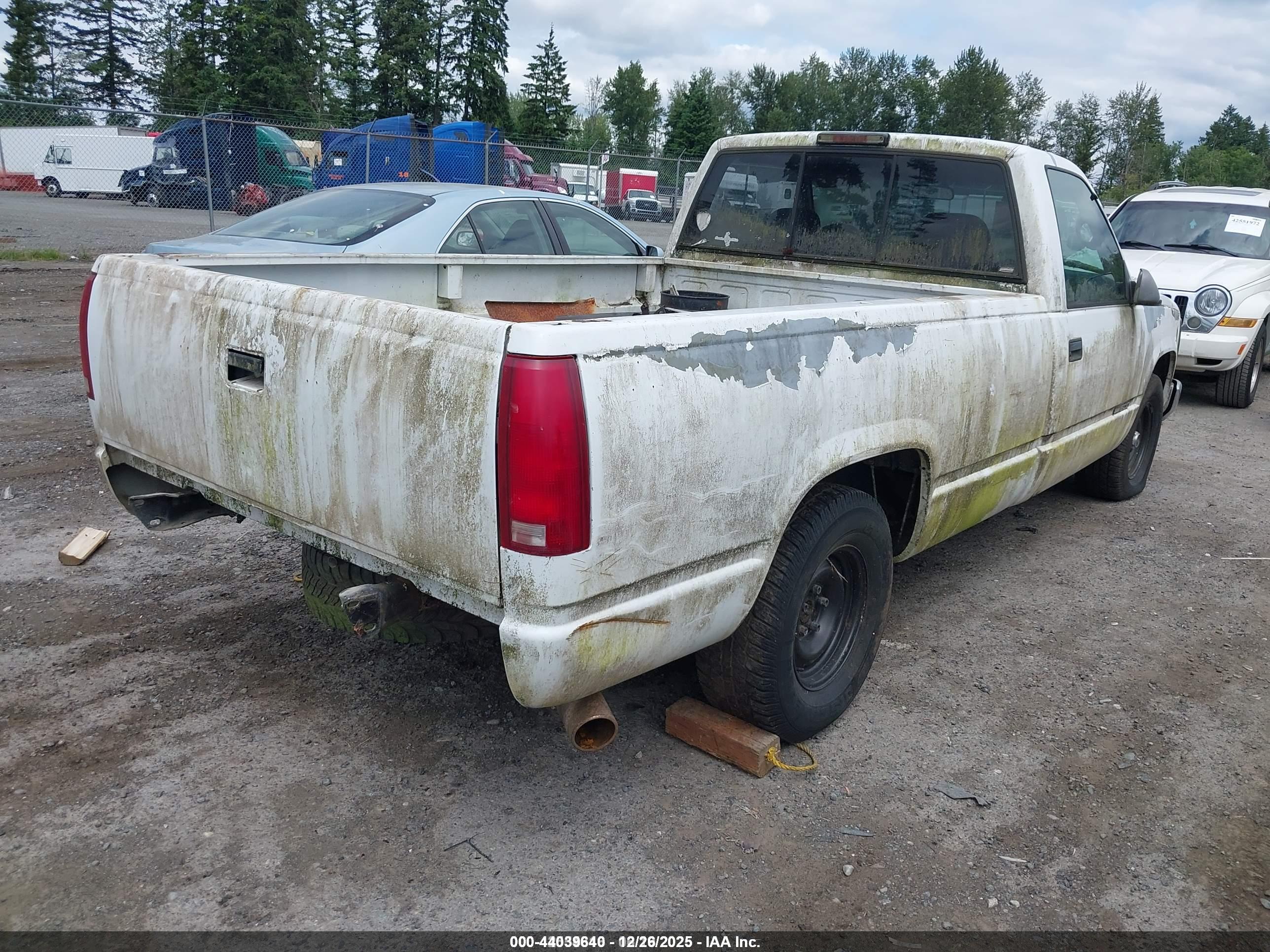 GMC SIERRA image 4