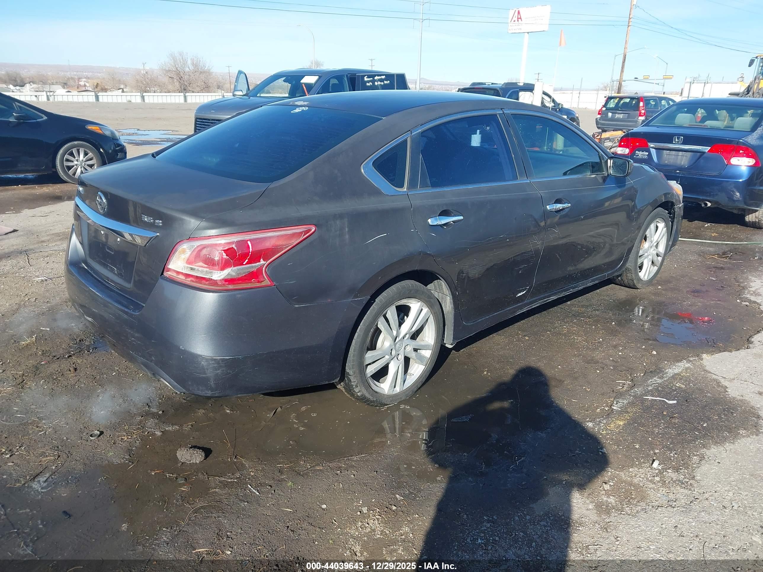 NISSAN ALTIMA image 4