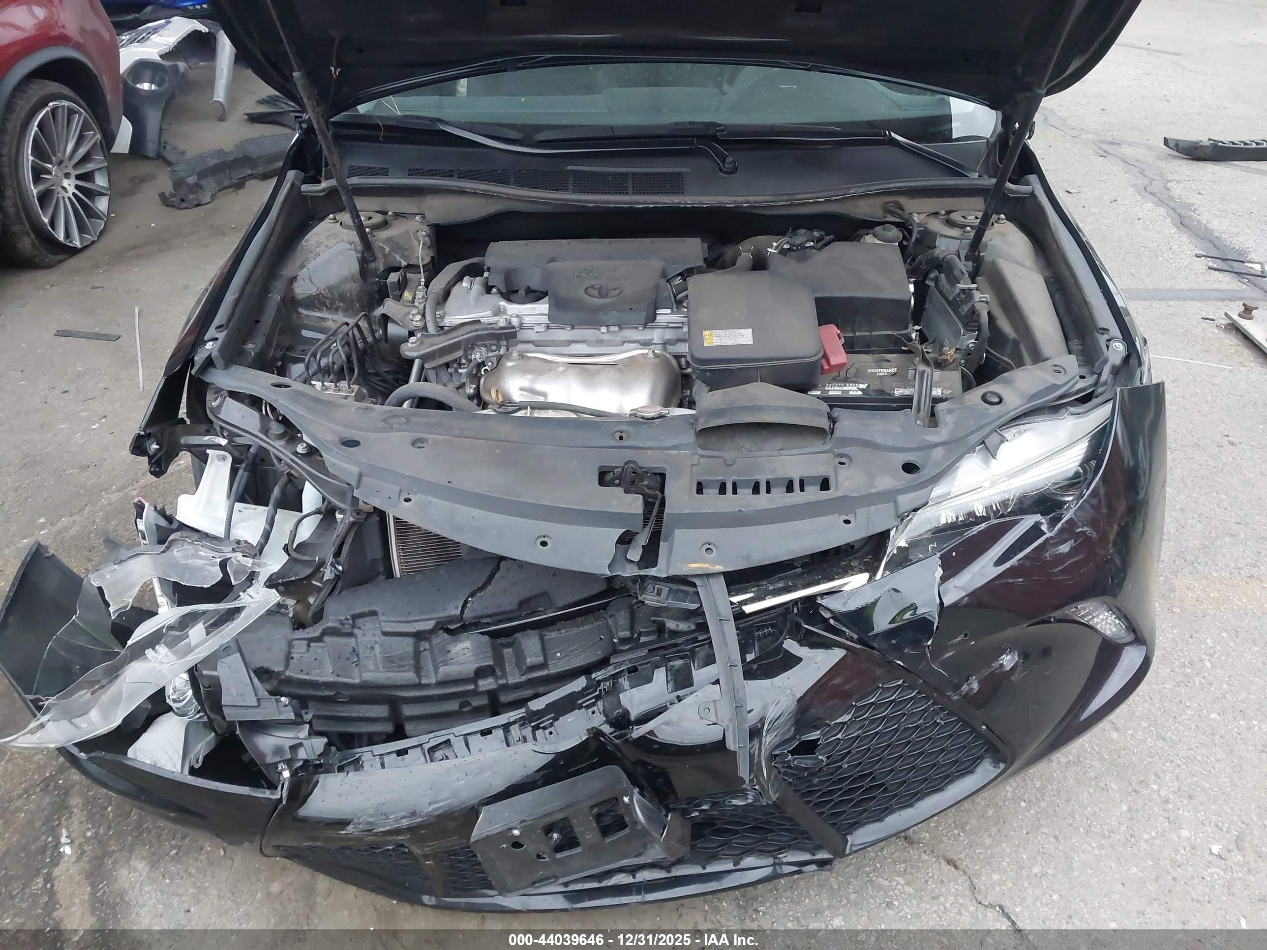 TOYOTA CAMRY image 10