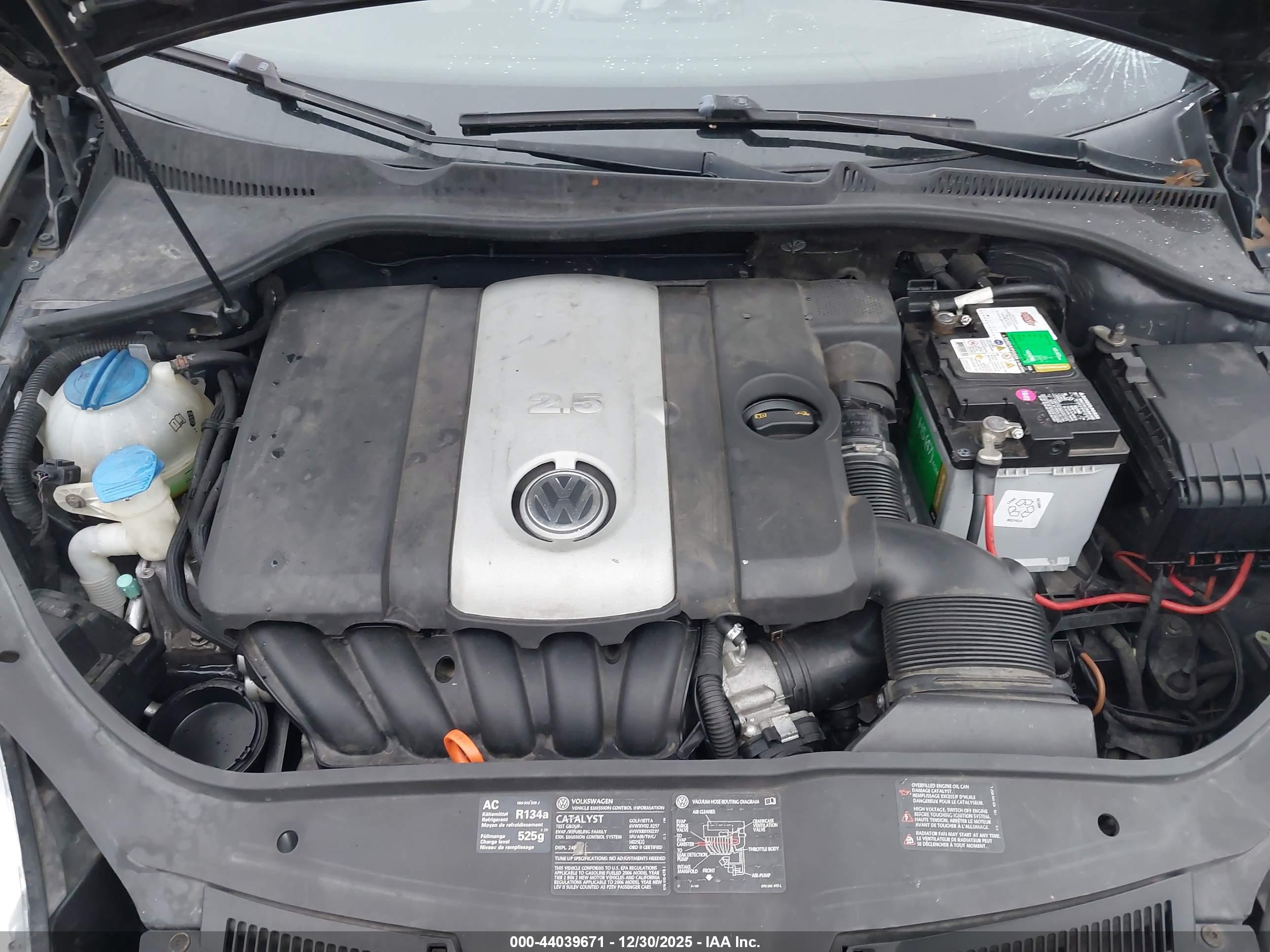 VOLKSWAGEN JETTA image 10