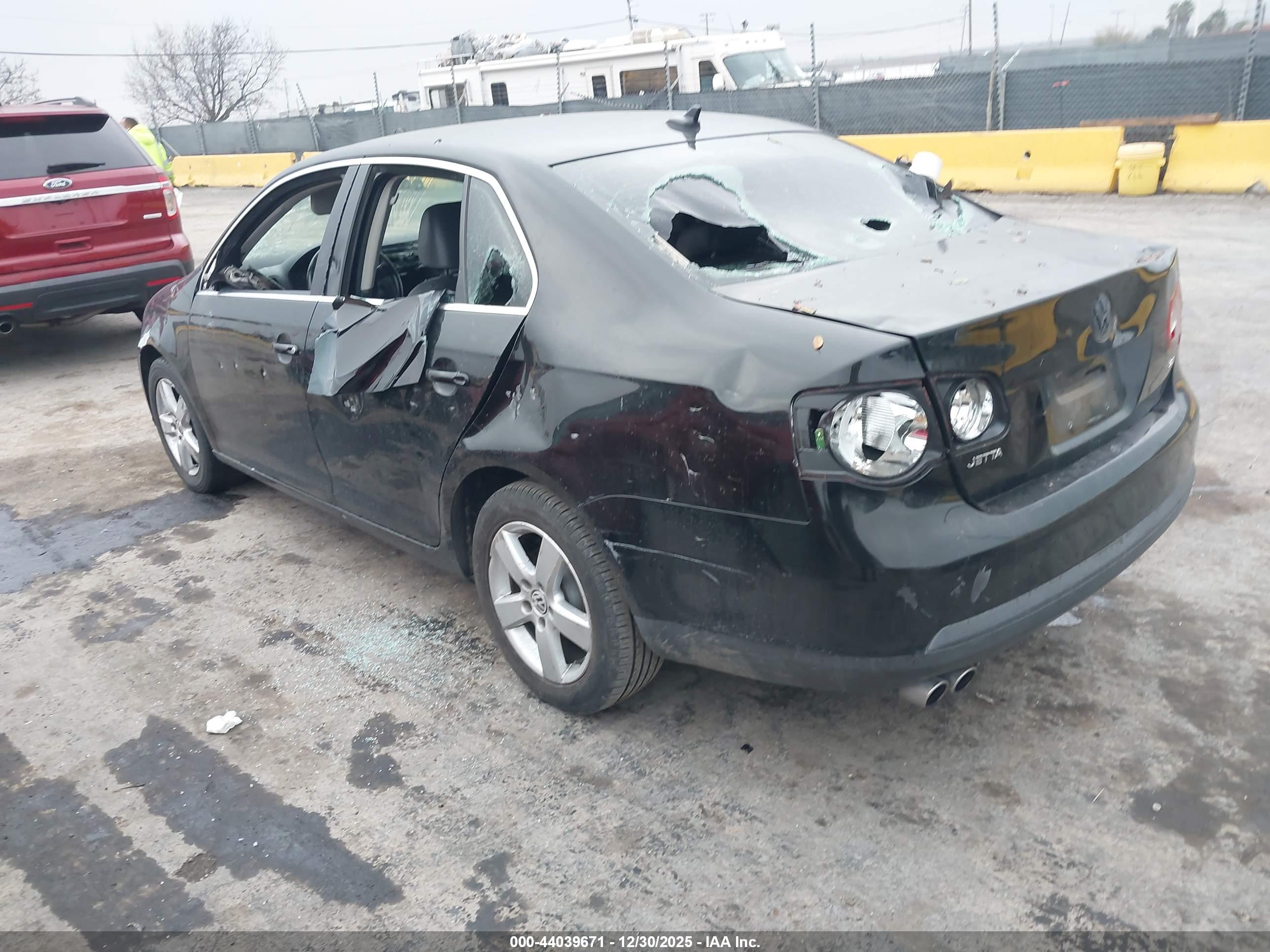 VOLKSWAGEN JETTA image 3