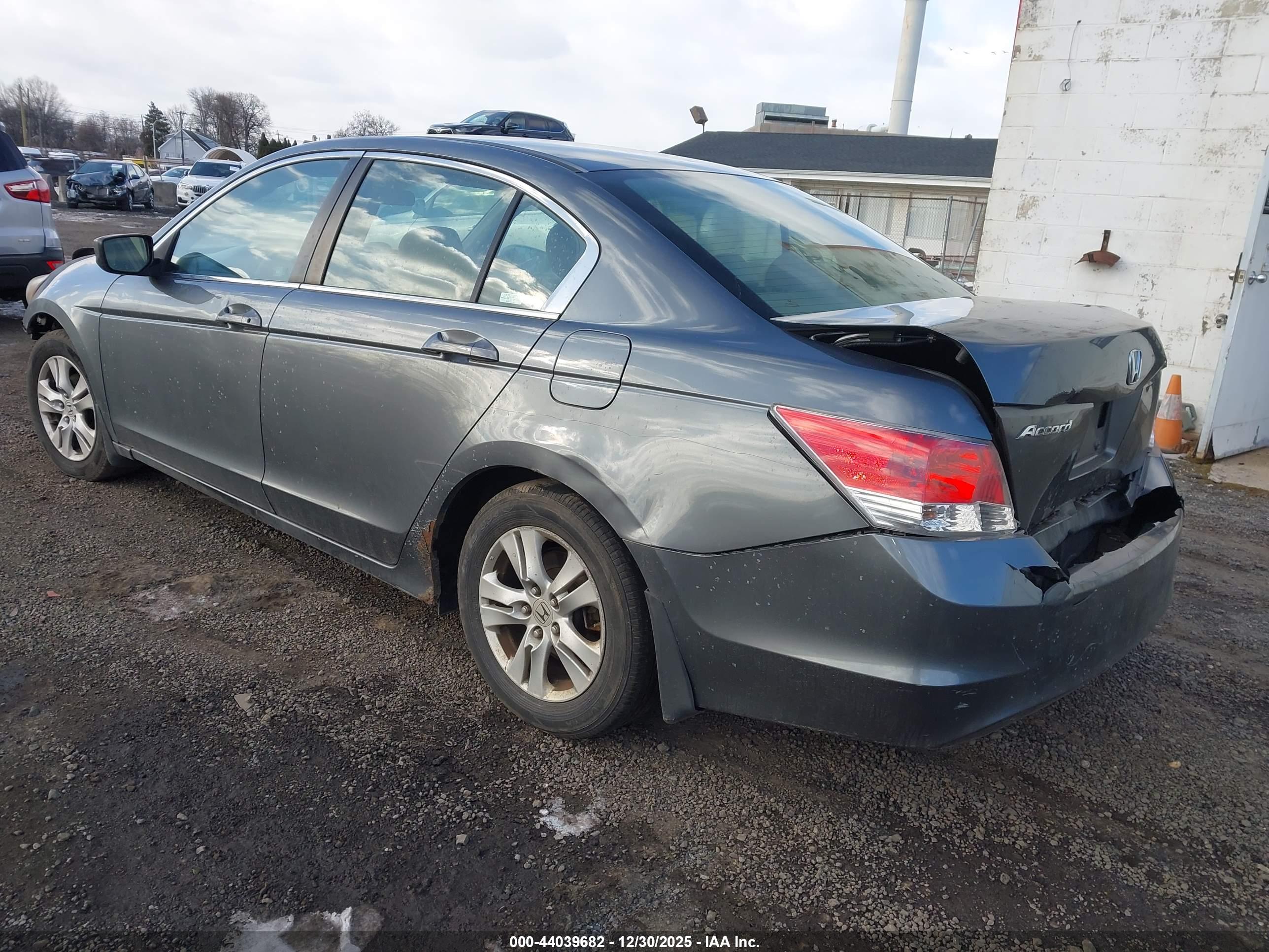 HONDA ACCORD image 3