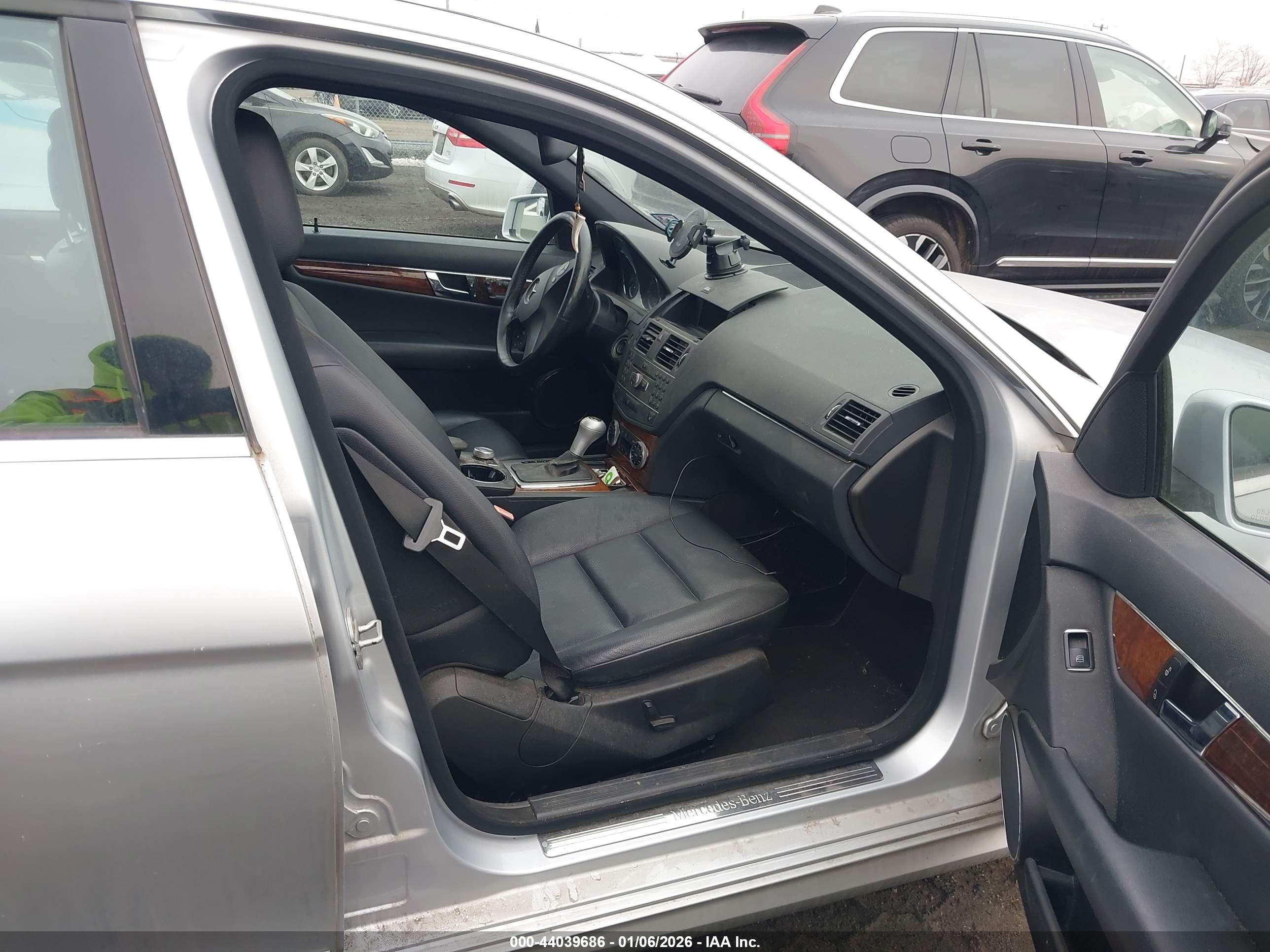 MERCEDES-BENZ C image 5