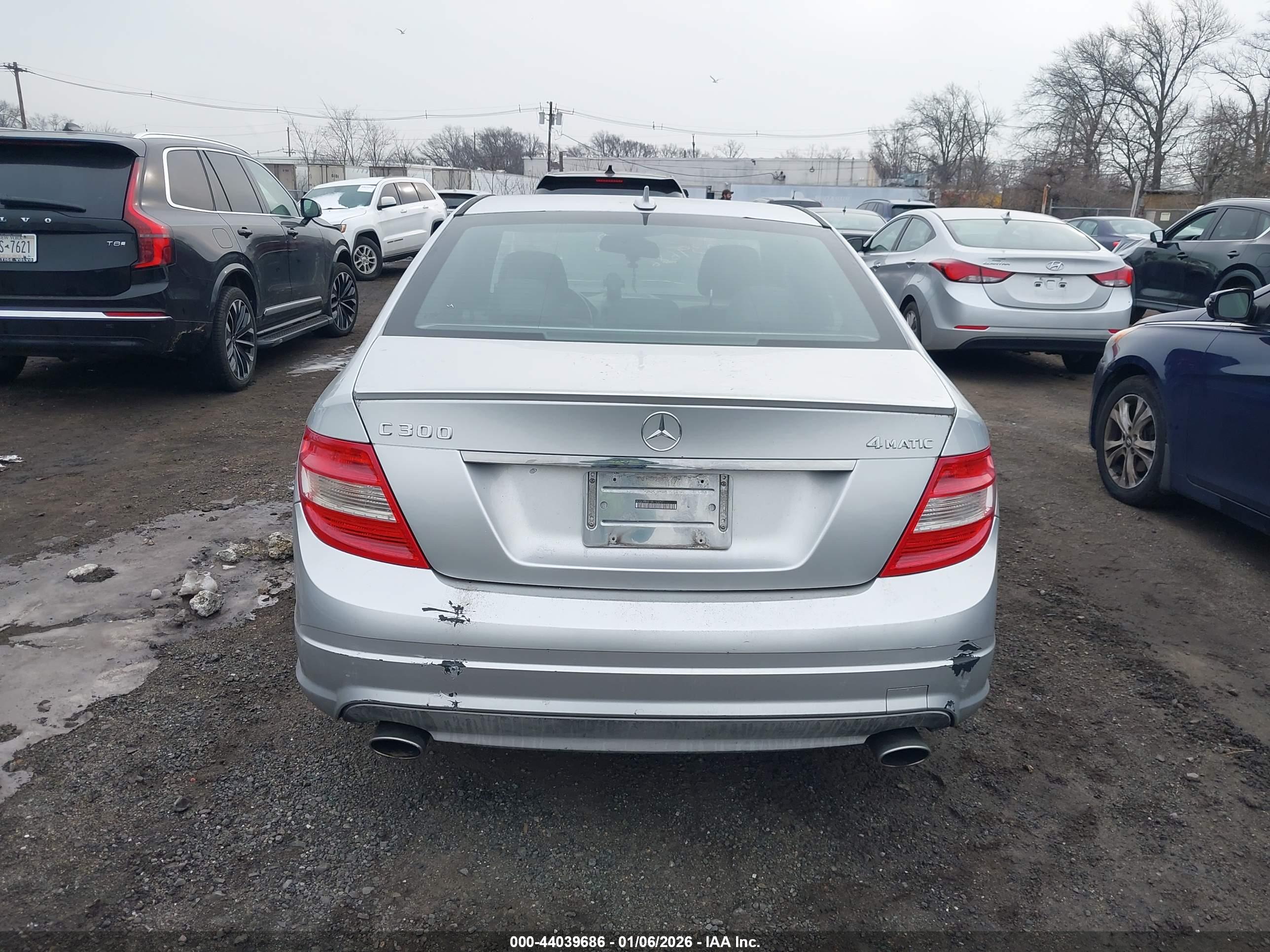 MERCEDES-BENZ C image 6