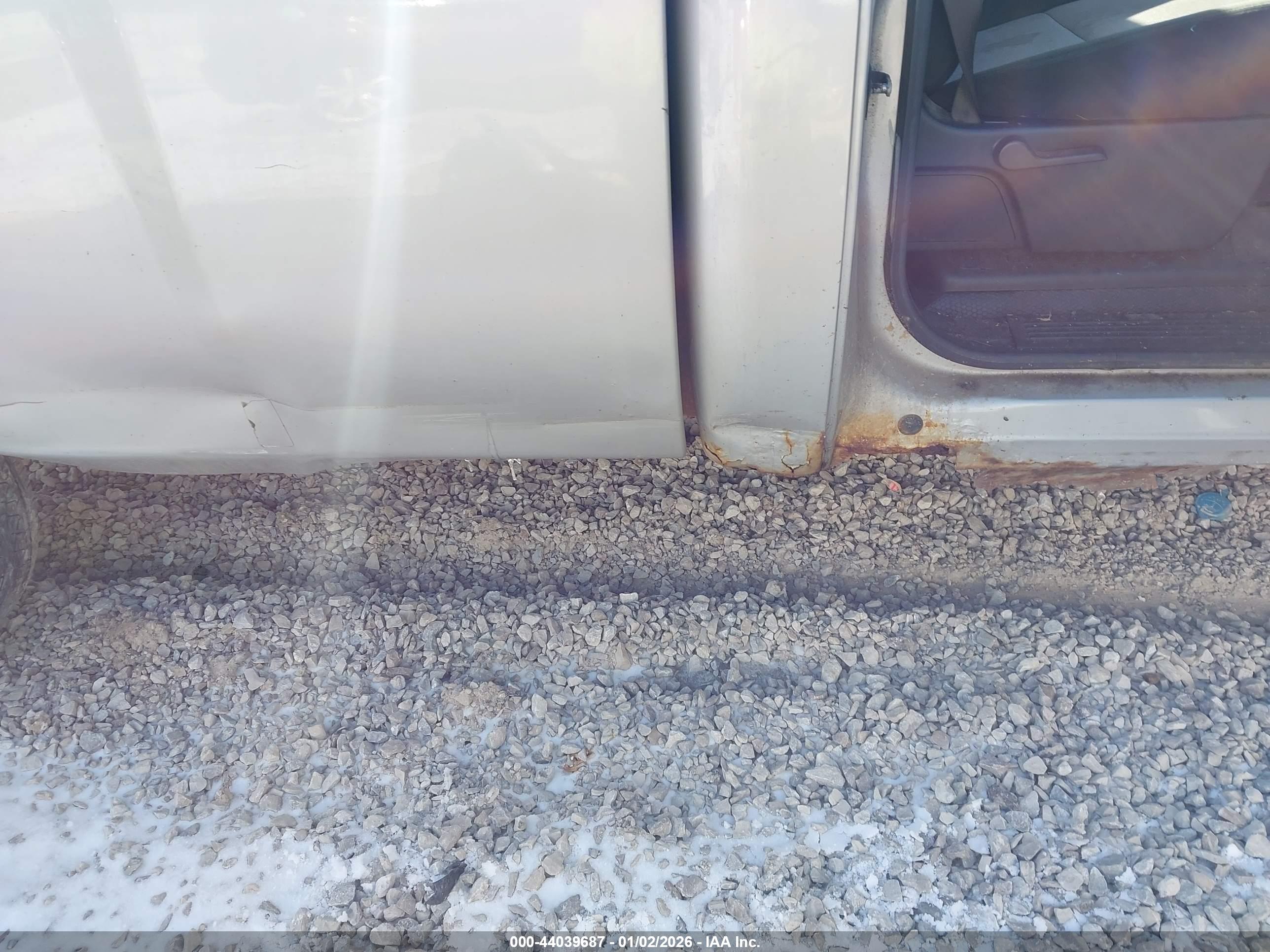CHEVROLET SILVERADO image 8