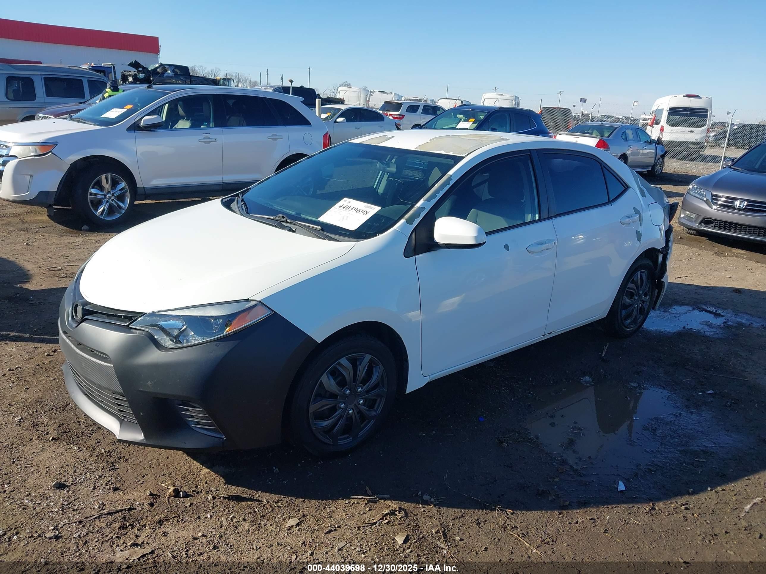 TOYOTA COROLLA image 2