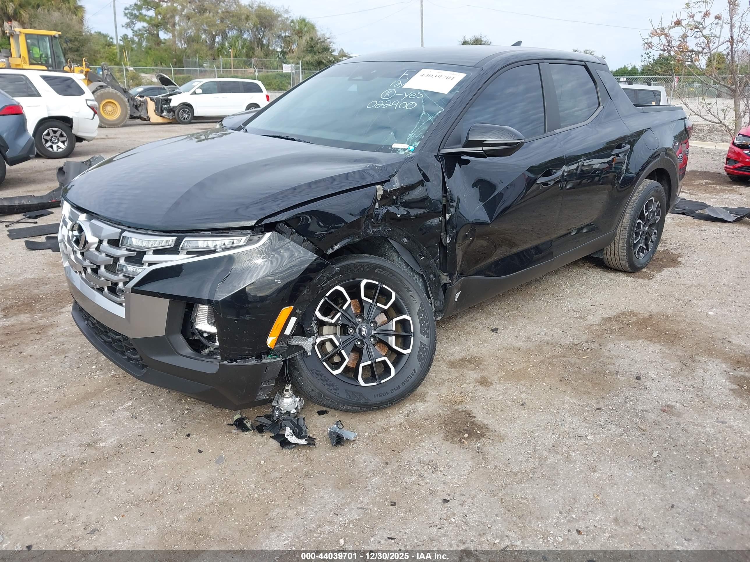 HYUNDAI SANTA image 2