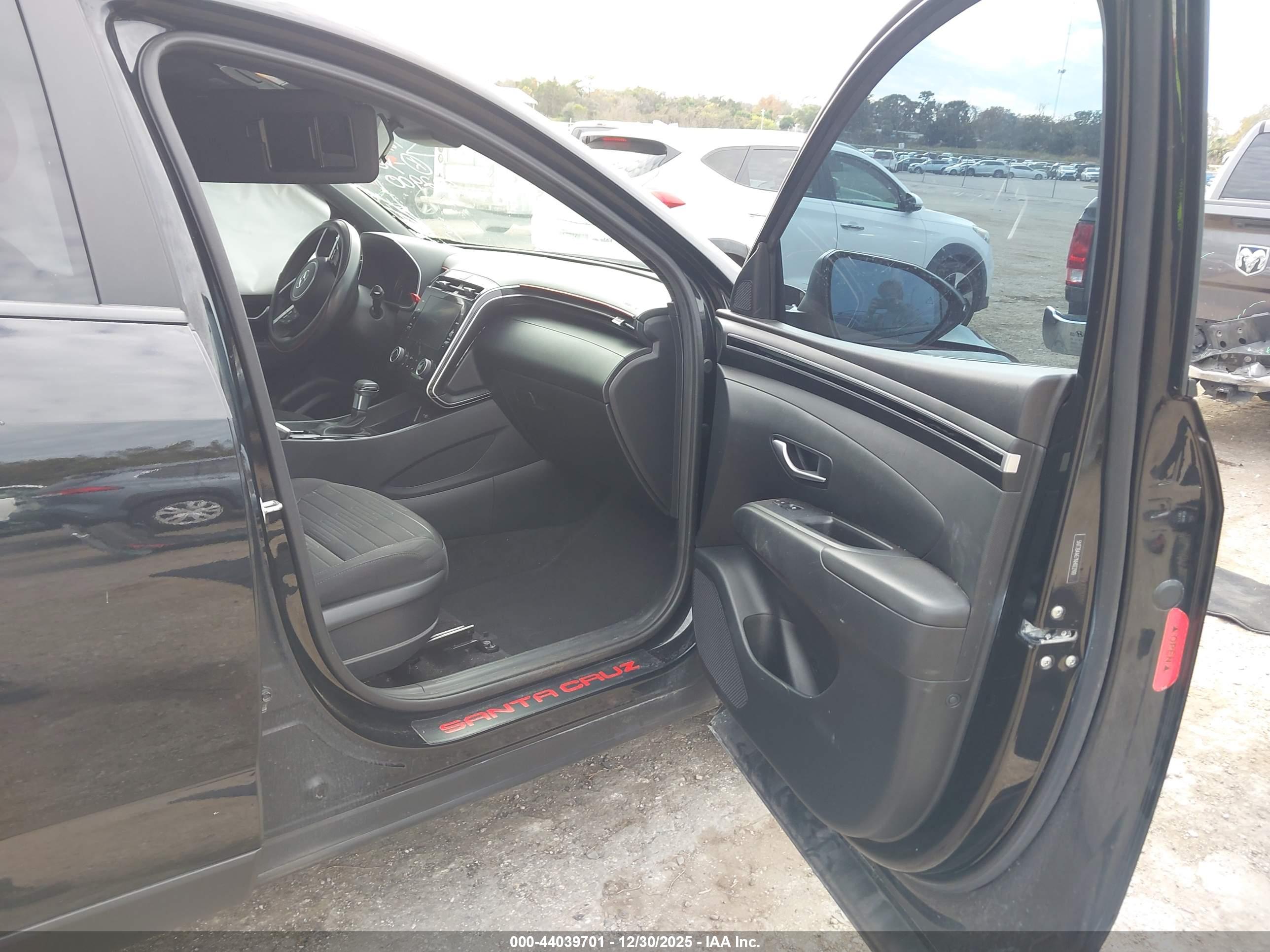HYUNDAI SANTA image 5