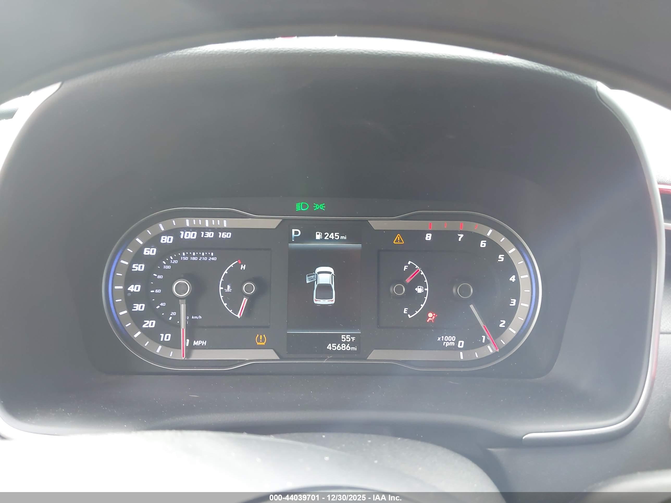HYUNDAI SANTA image 7