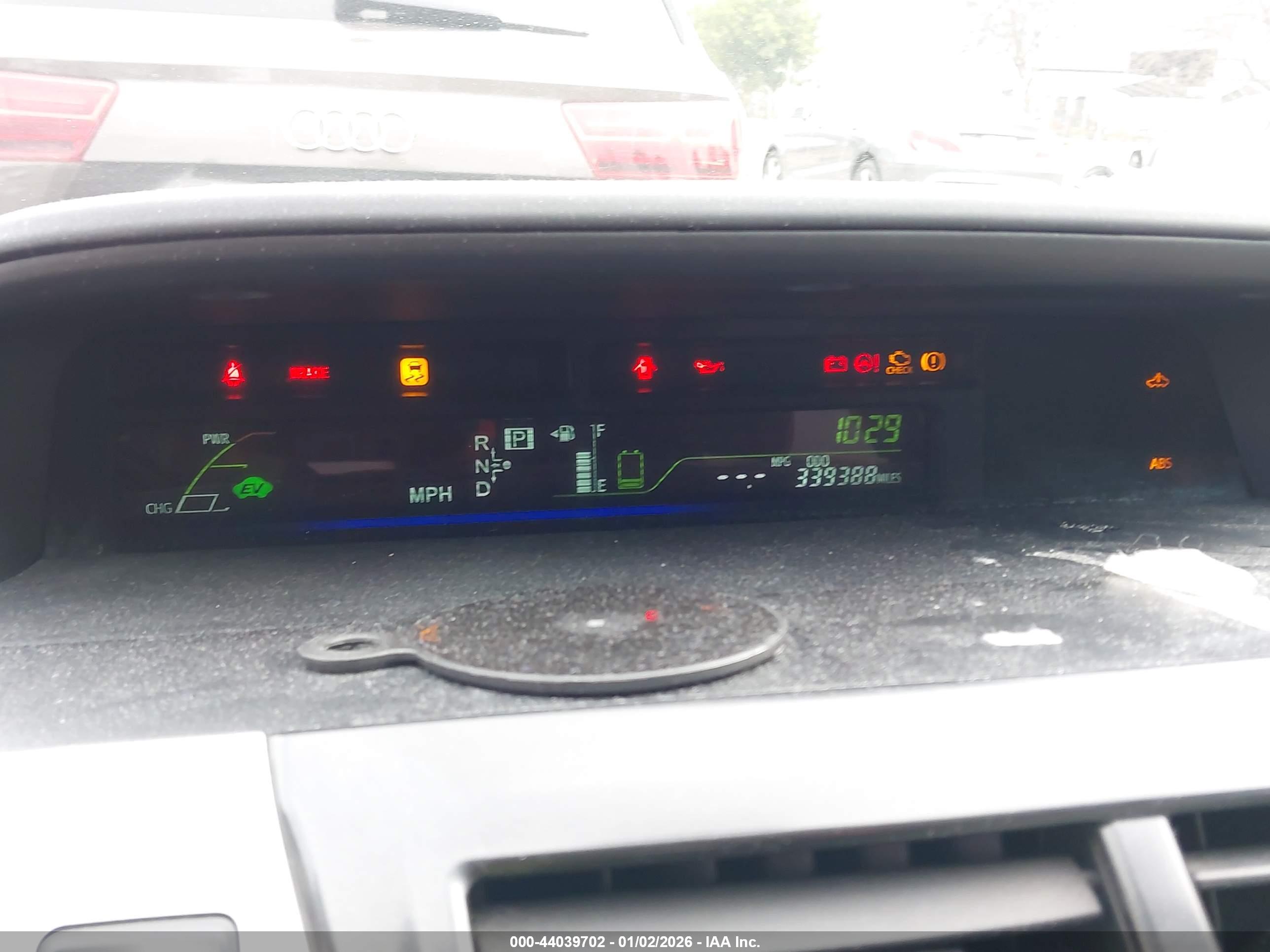 TOYOTA PRIUS image 7