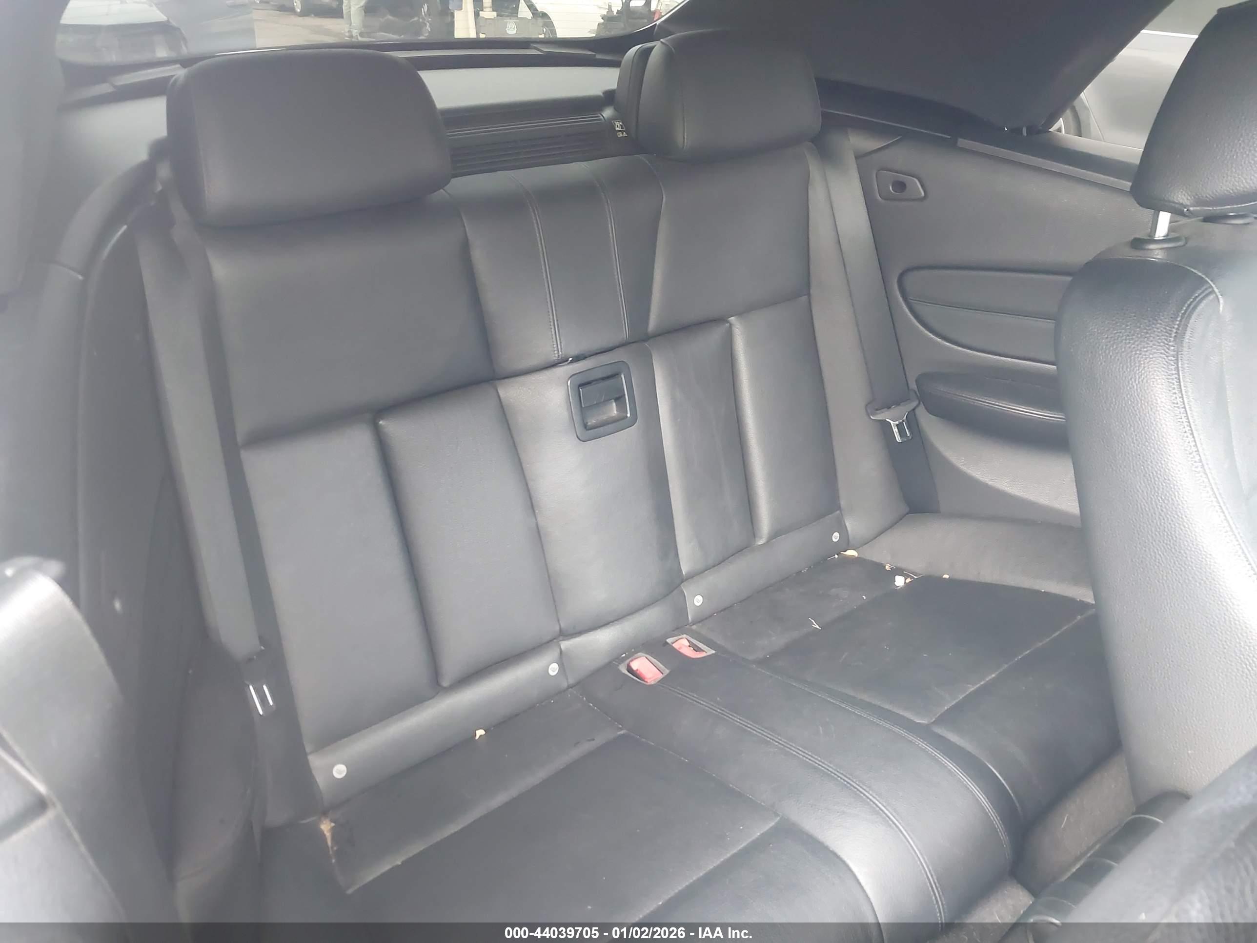 BMW 135I image 8