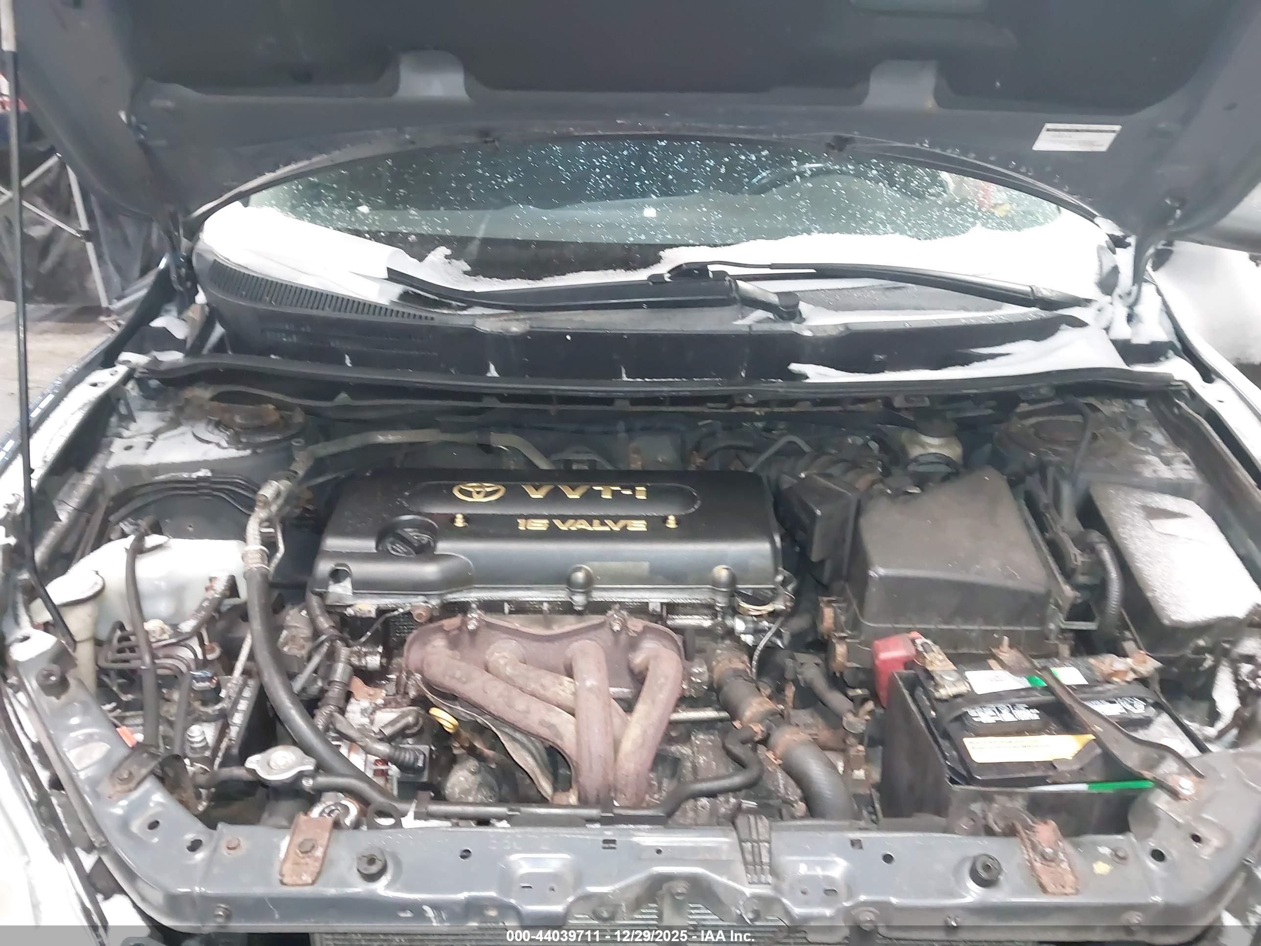 TOYOTA MATRIX image 10