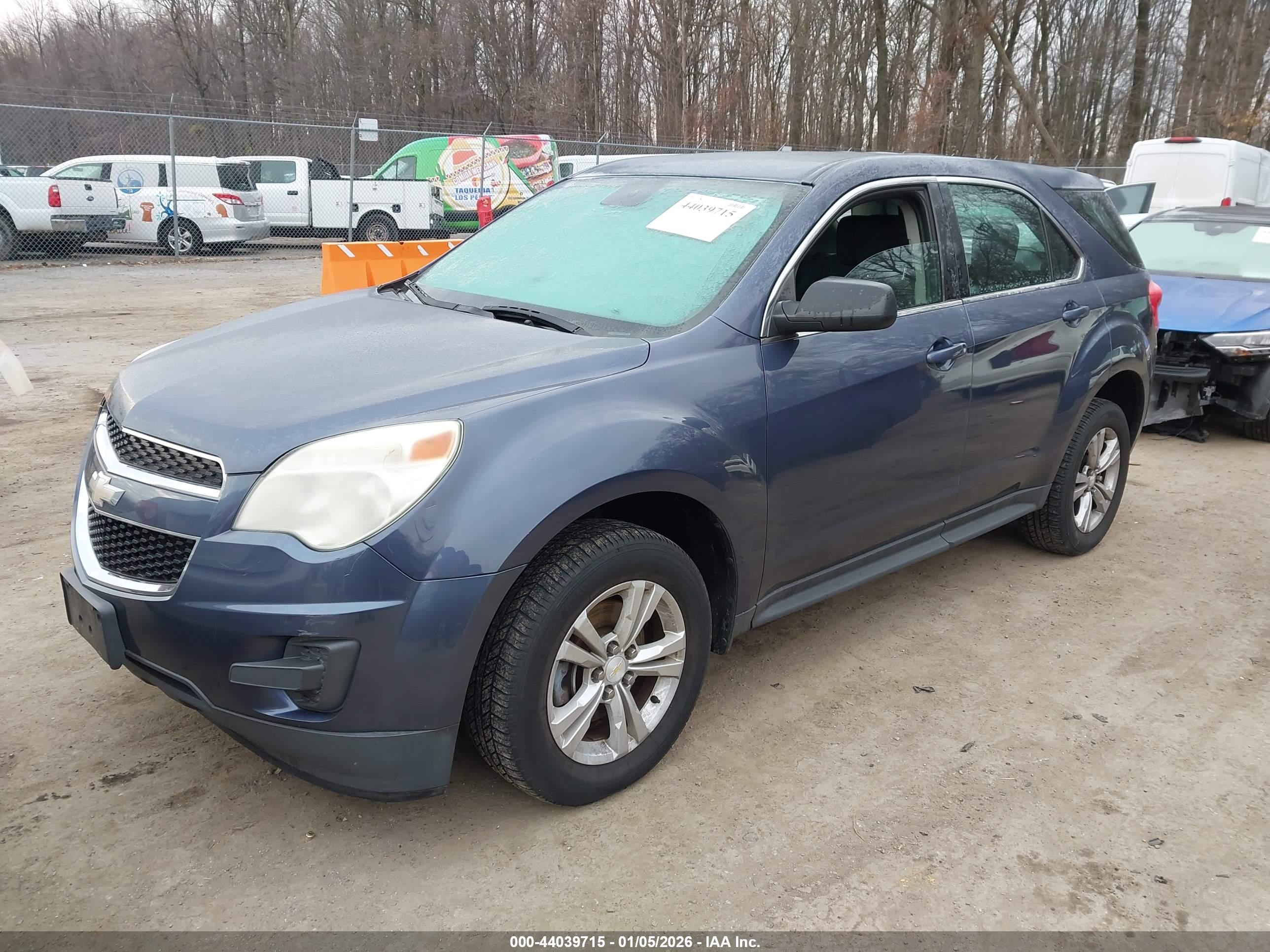 CHEVROLET EQUINOX image 2