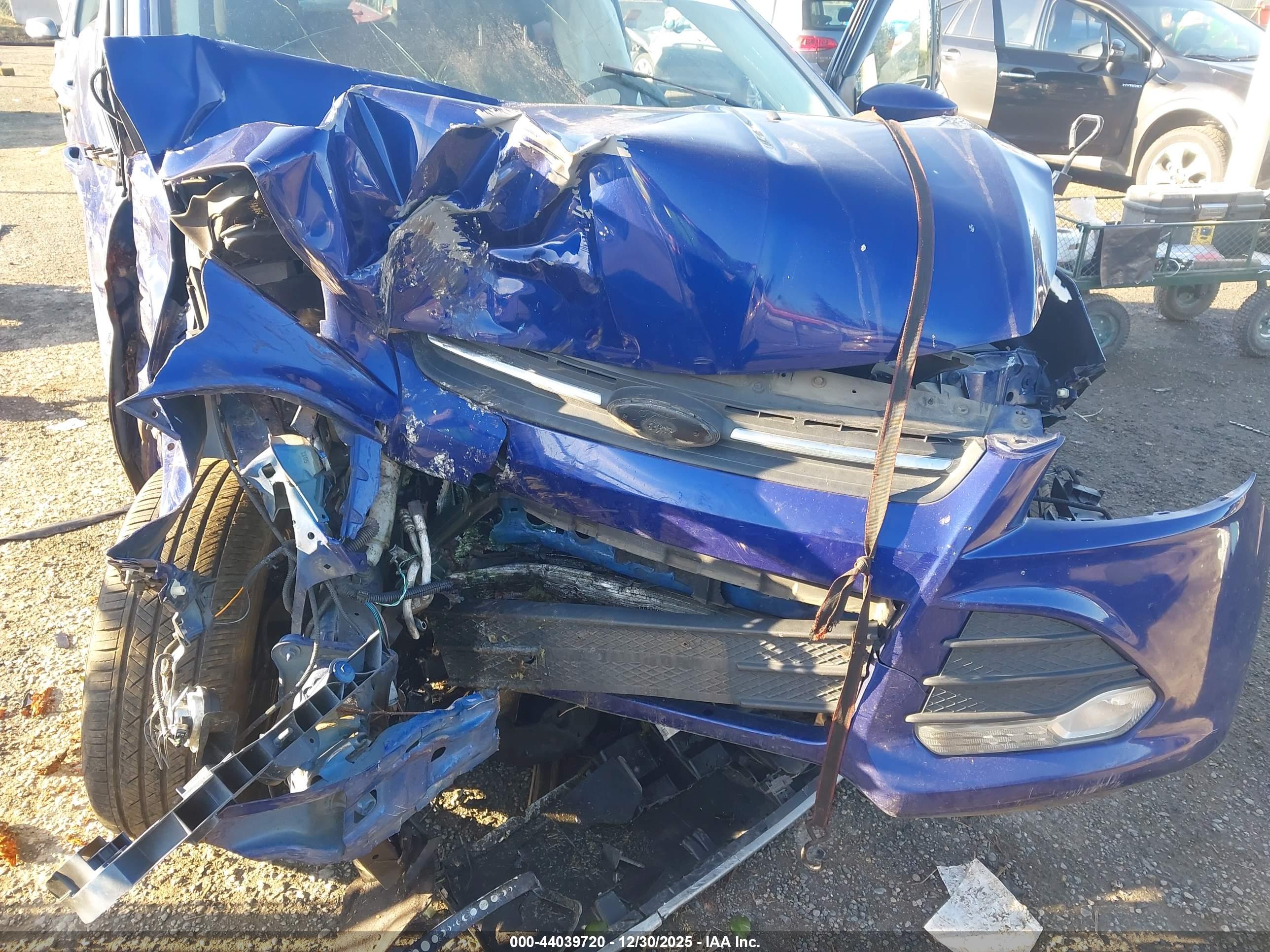 FORD ESCAPE image 6