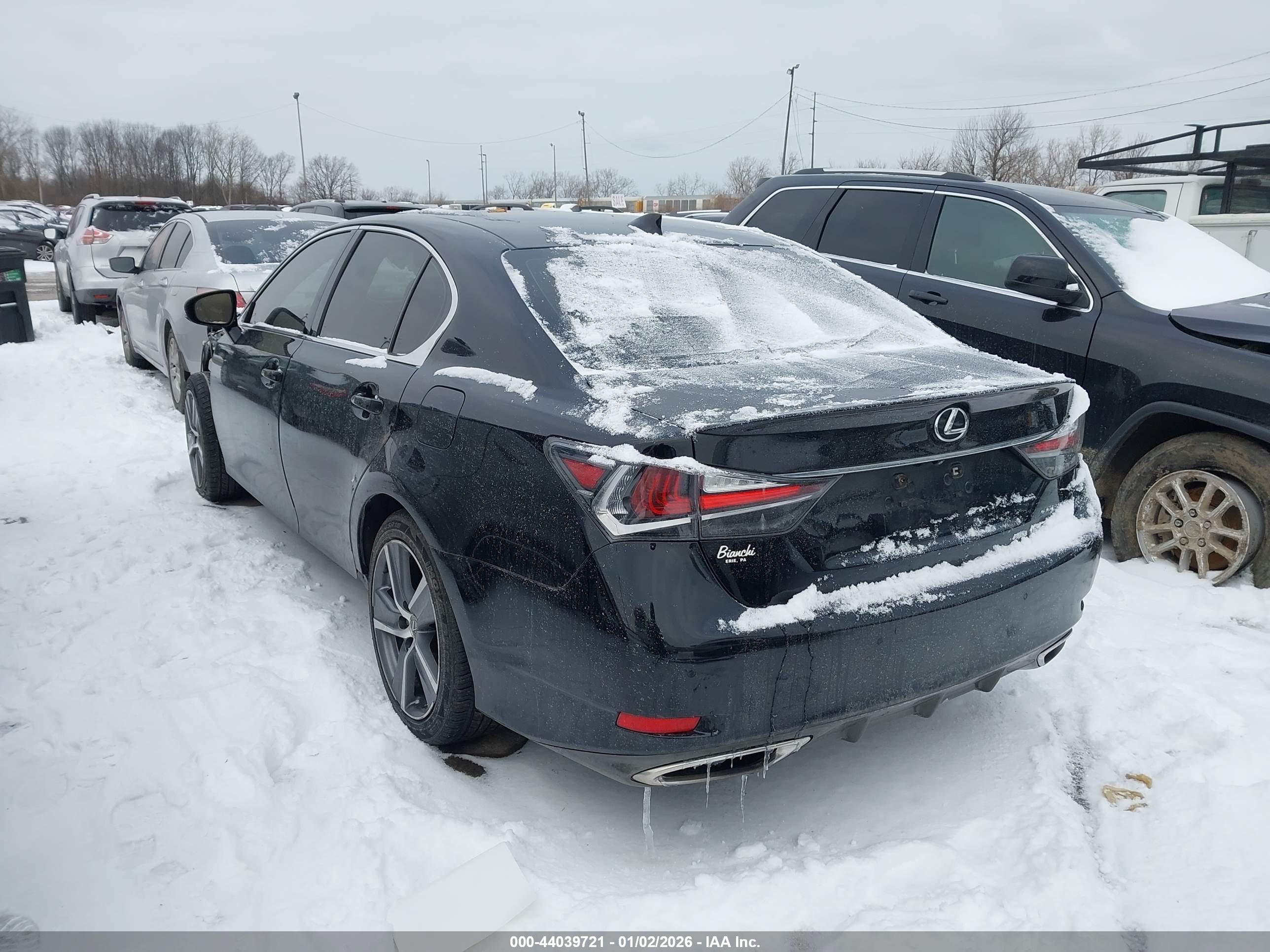 LEXUS GS image 3