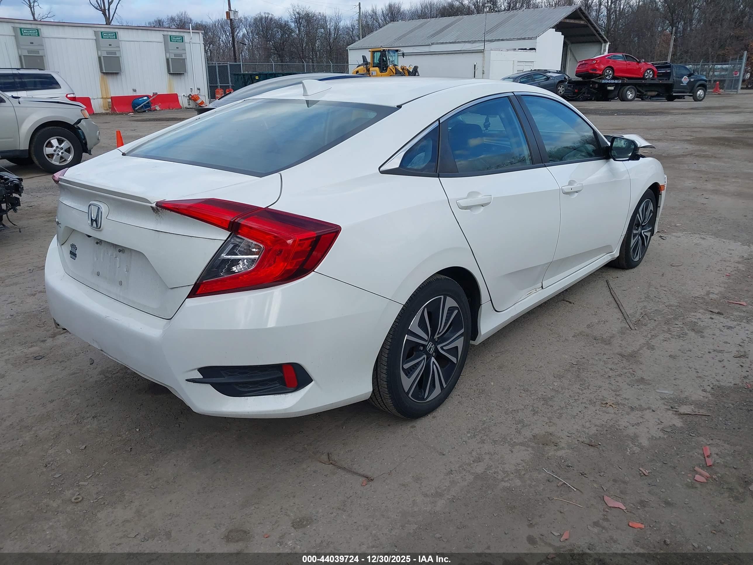 HONDA CIVIC image 4