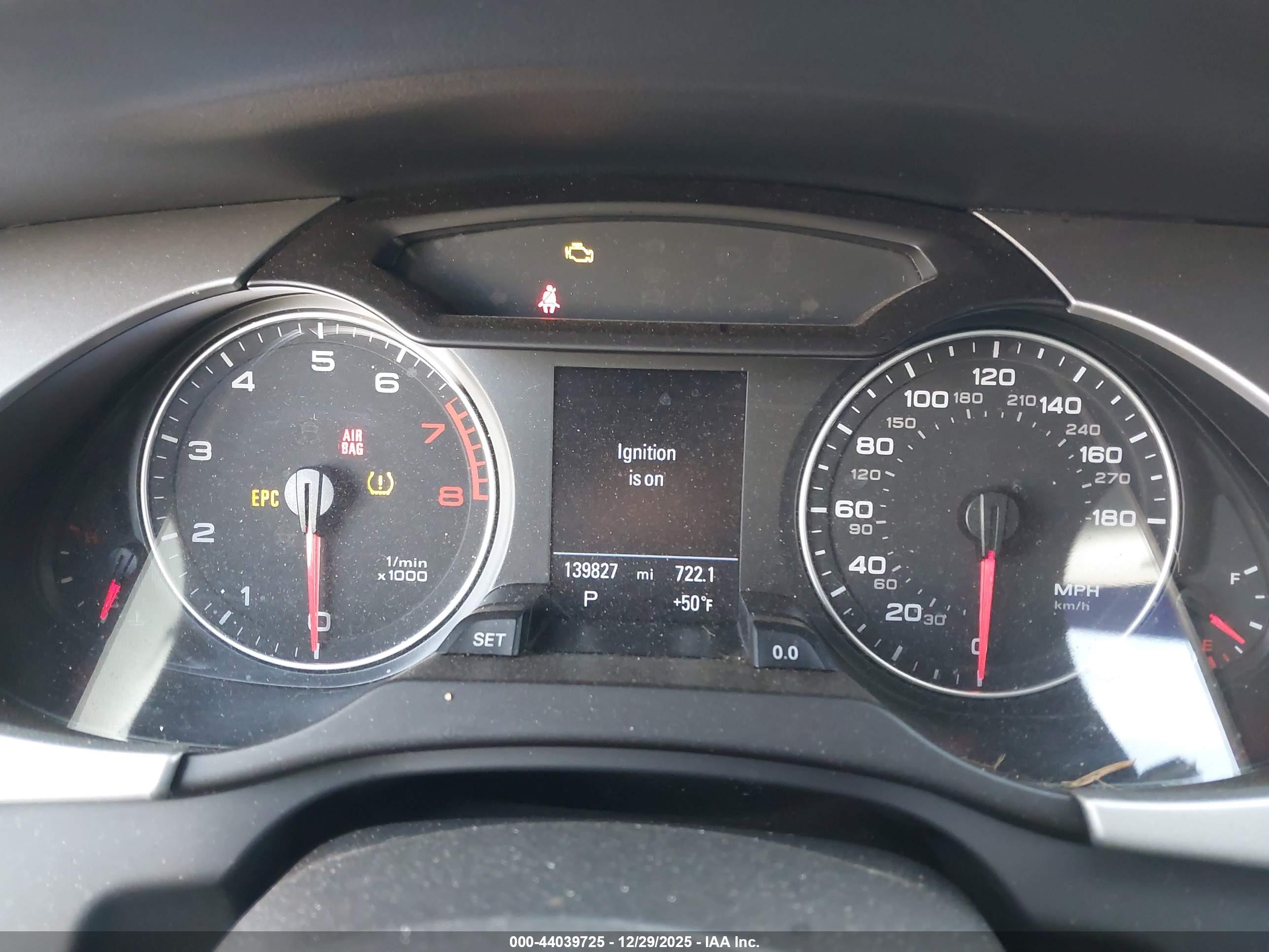 AUDI A4 image 7