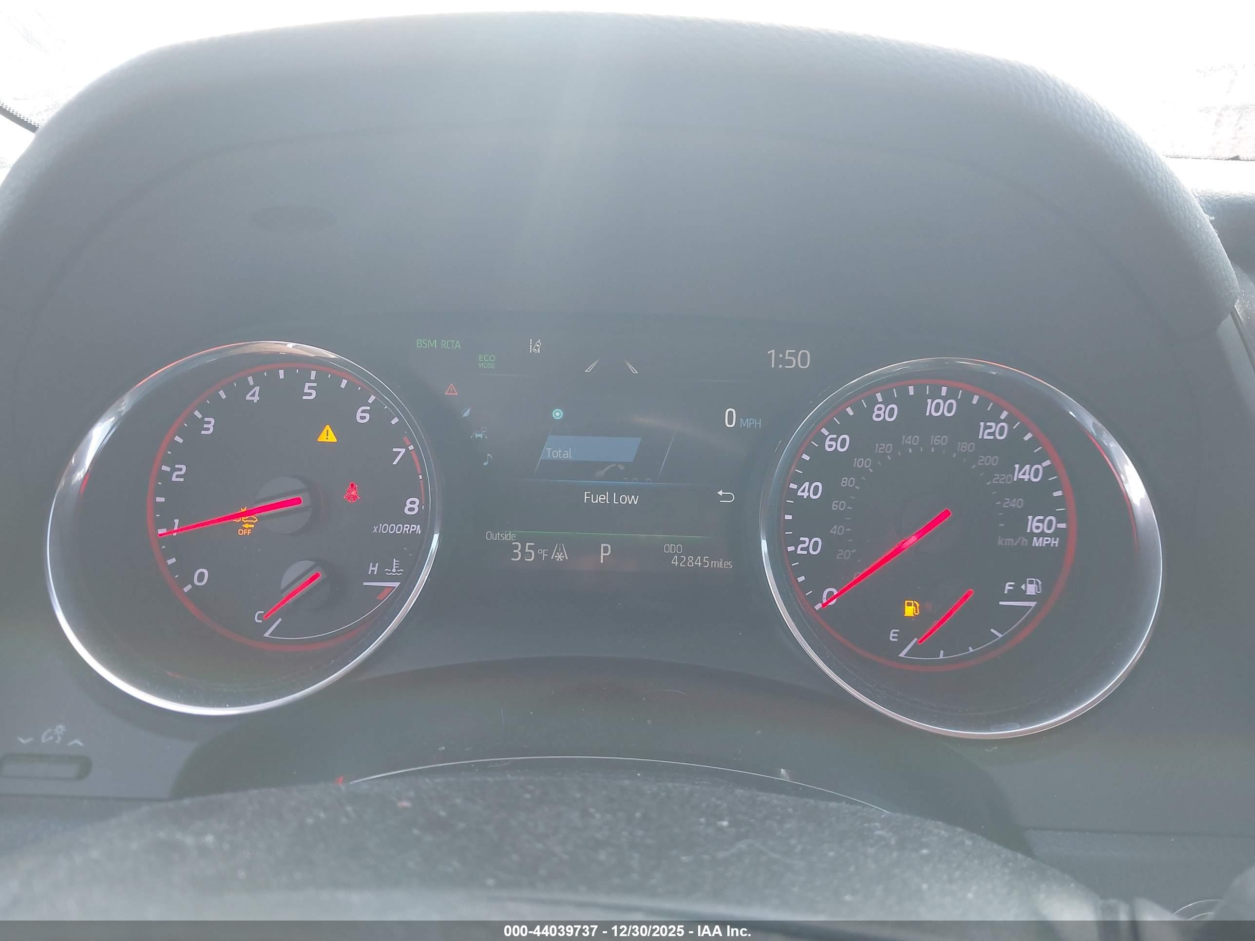 TOYOTA CAMRY image 7