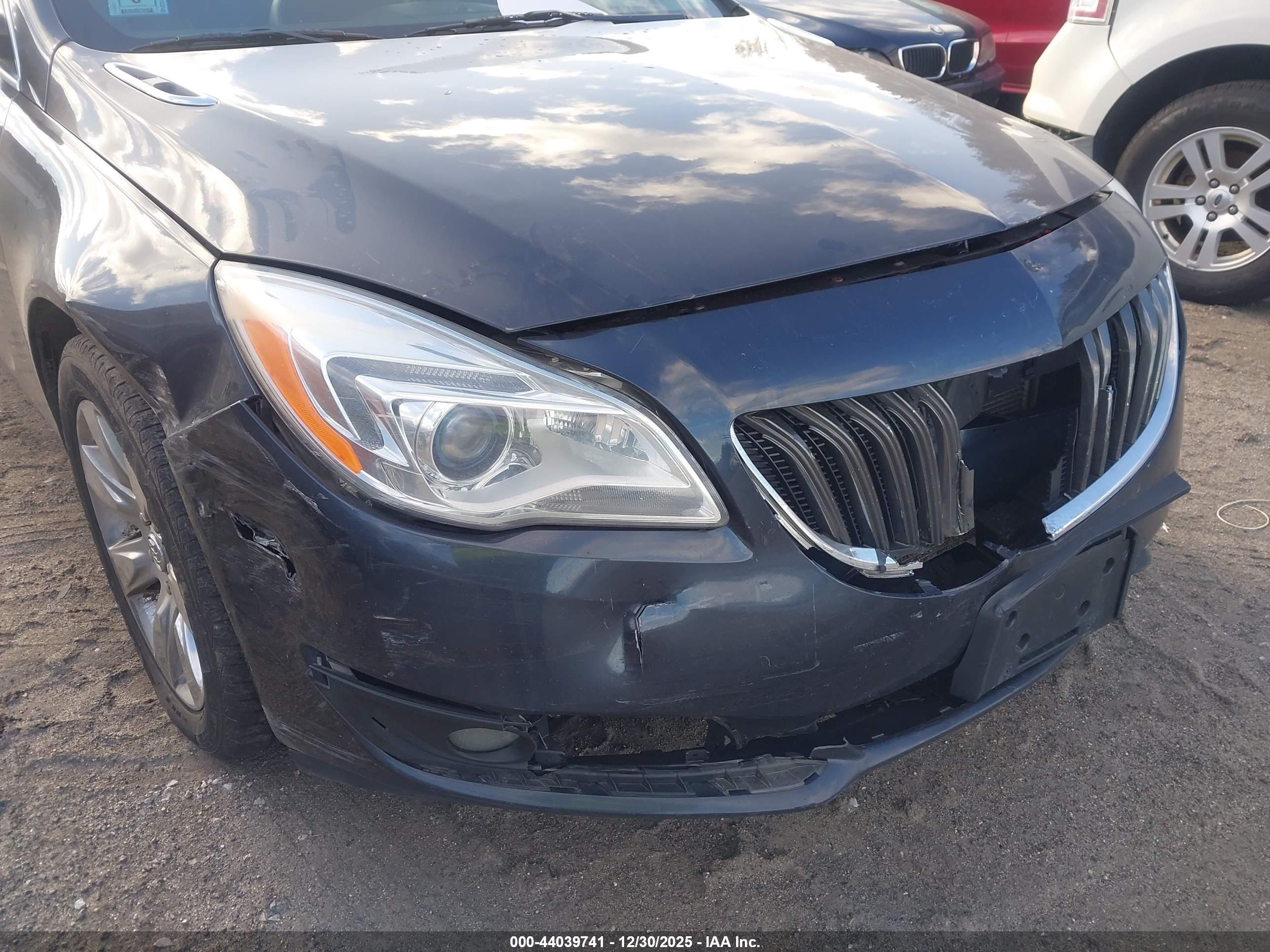 BUICK REGAL image 6