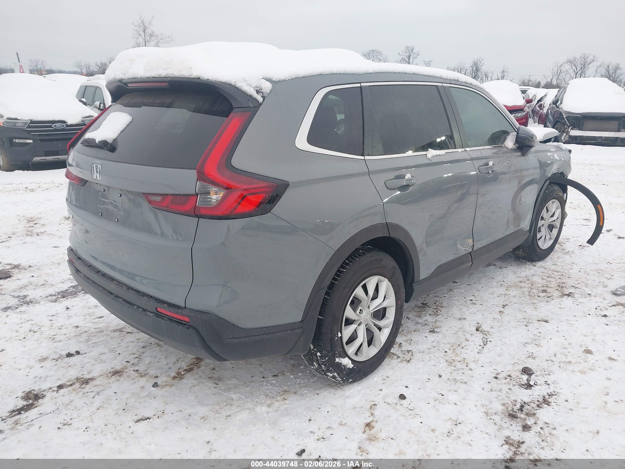 HONDA CR-V image 4
