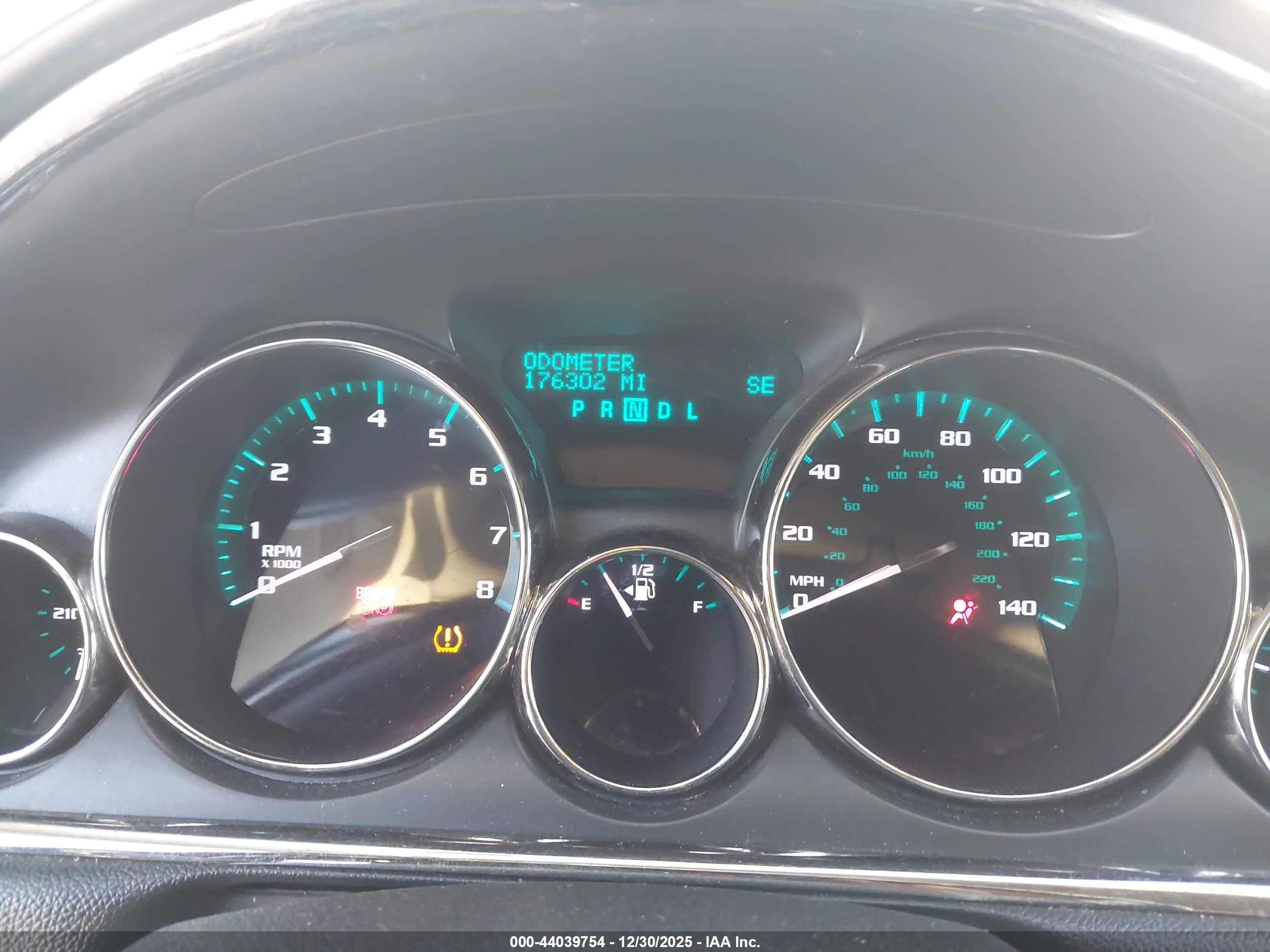 BUICK ENCLAVE image 7