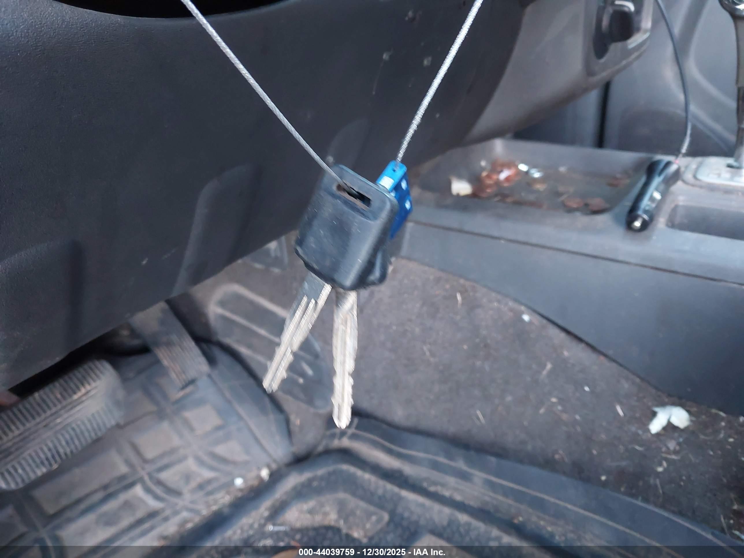 NISSAN FRONTIER image 11