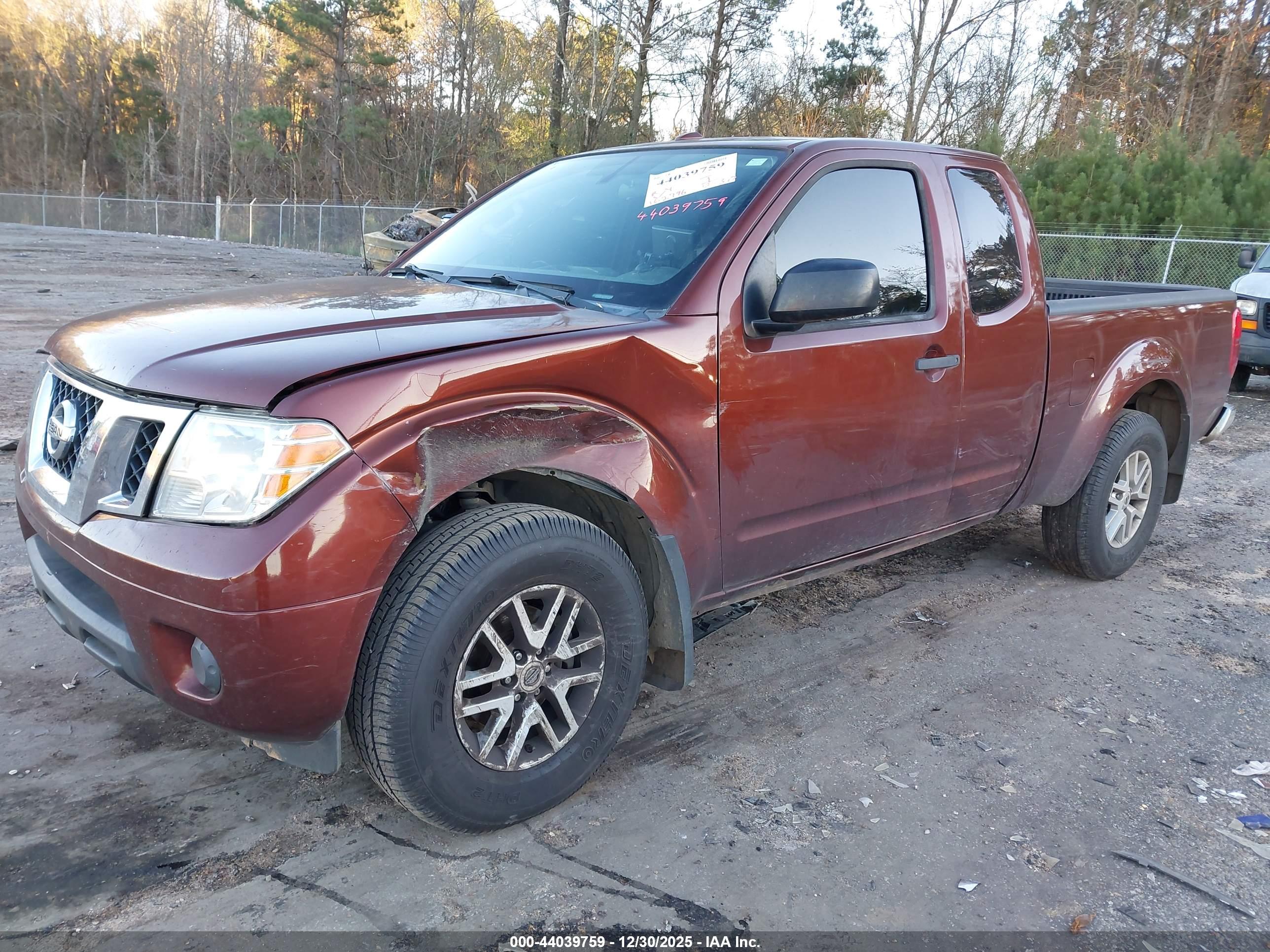 NISSAN FRONTIER image 6