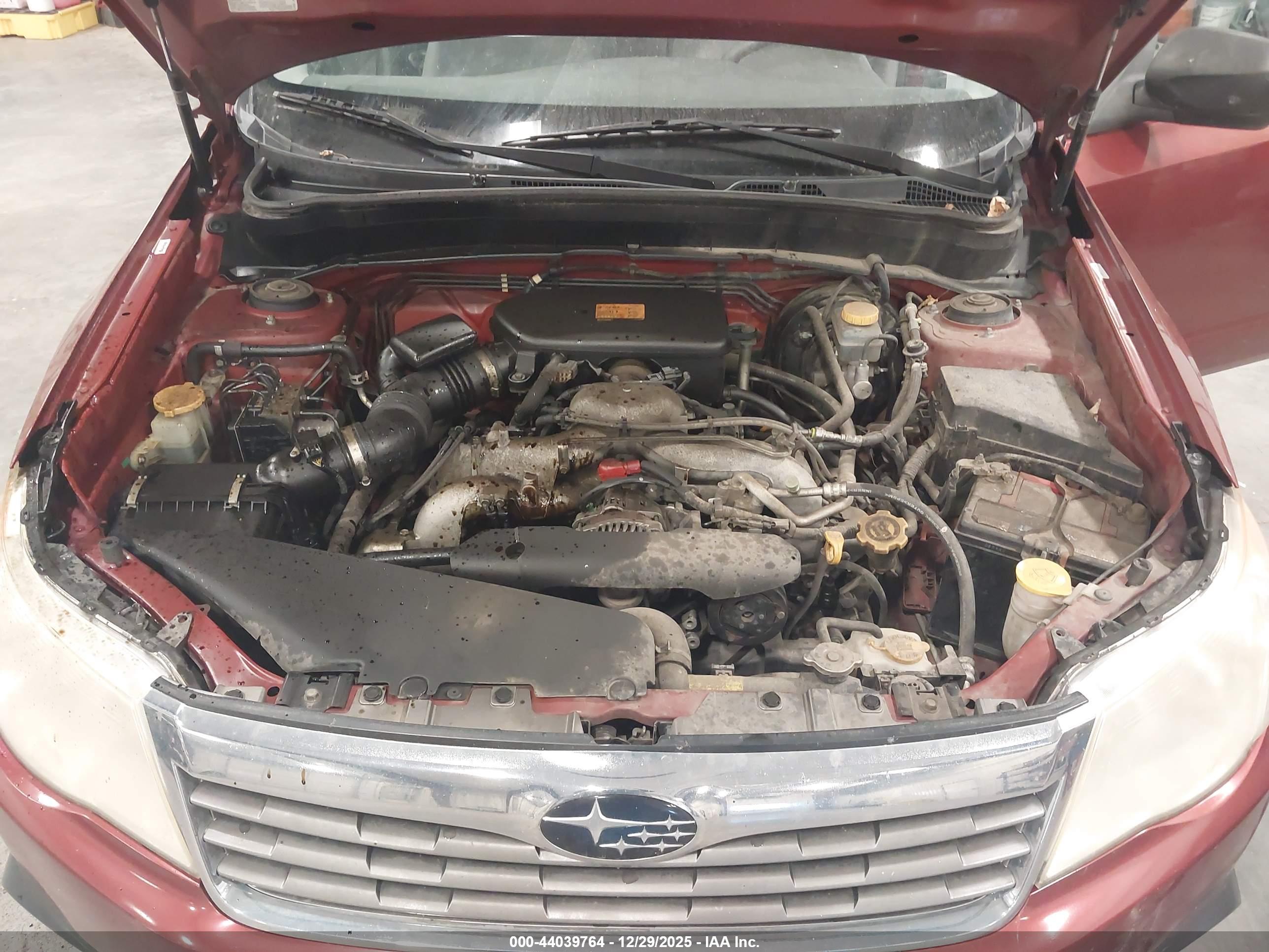 SUBARU FORESTER image 10
