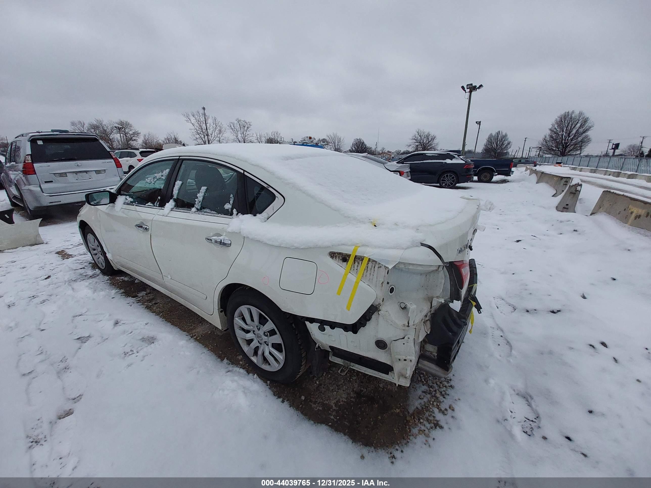 NISSAN ALTIMA image 3