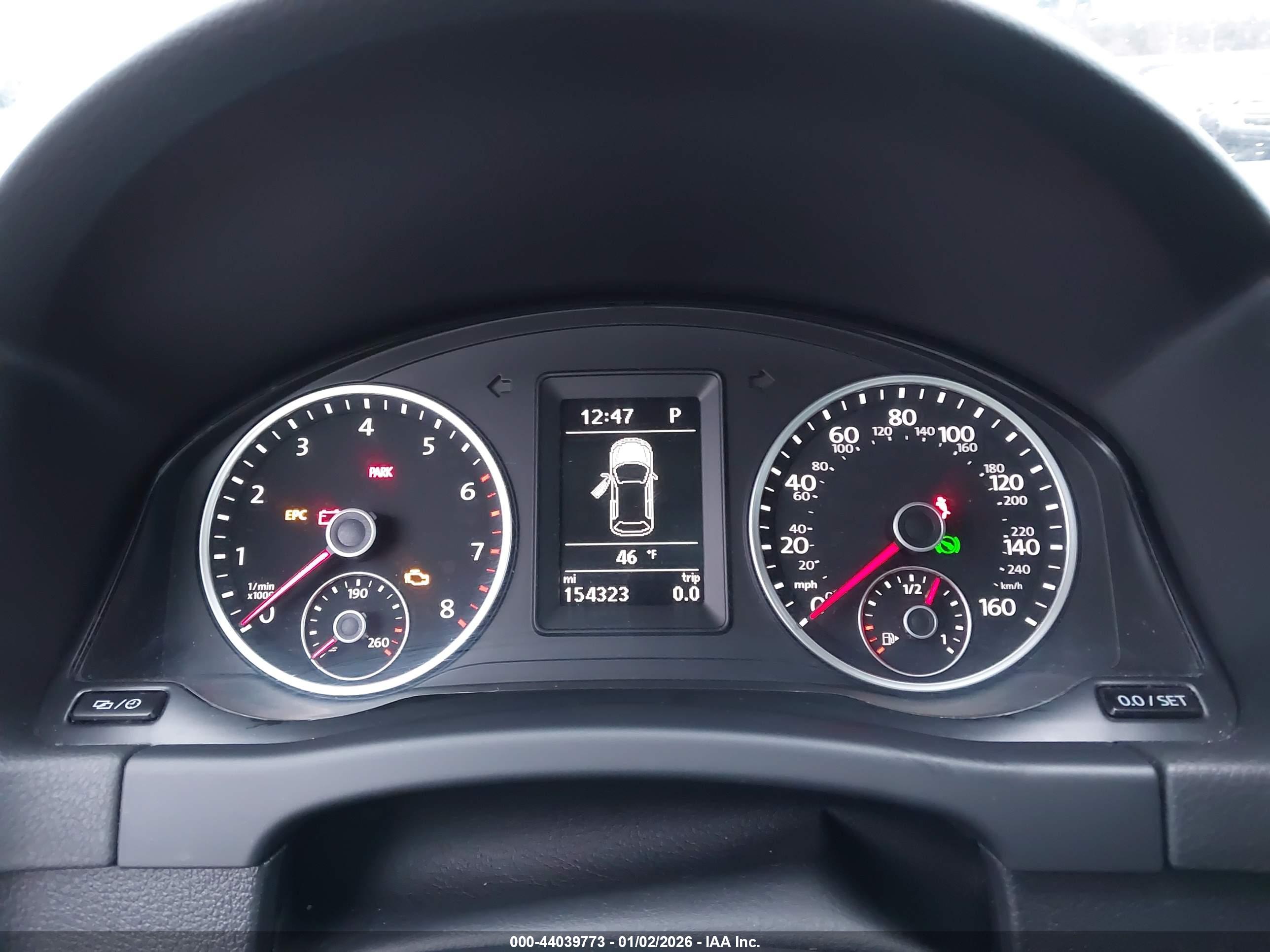 VOLKSWAGEN TIGUAN image 7