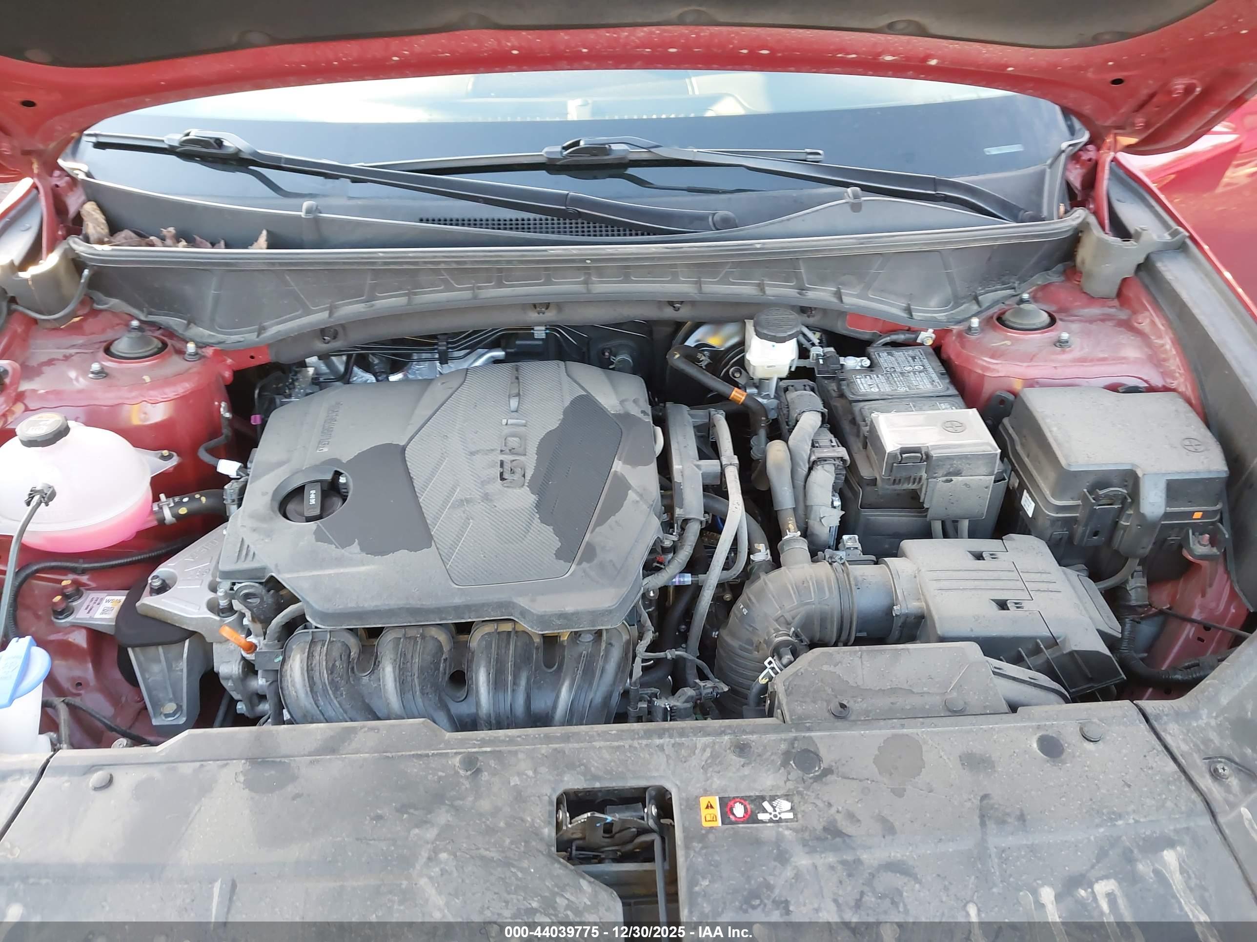 HYUNDAI TUCSON image 10